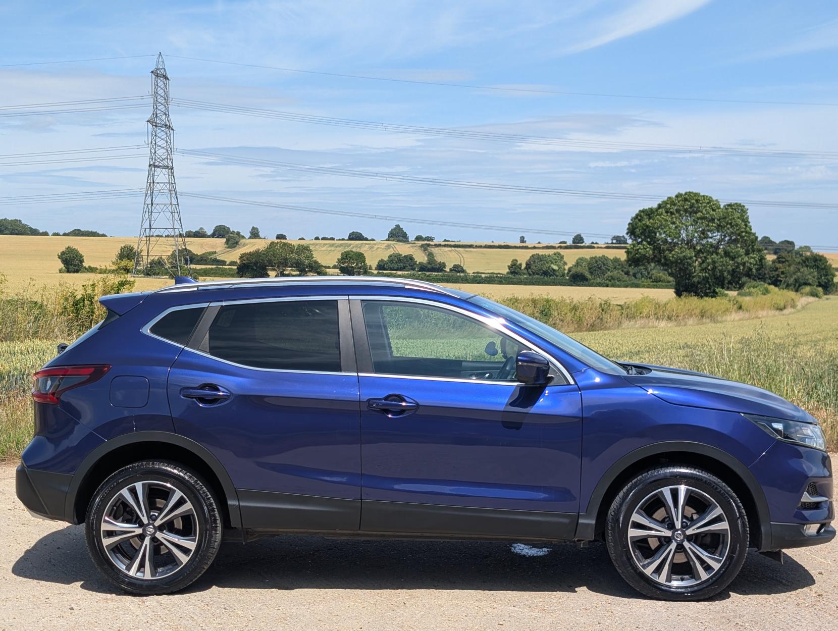 Nissan Qashqai 1.6 DIG-T N-Connecta SUV 5dr Petrol Manual Euro 6 (s/s) (163 ps)