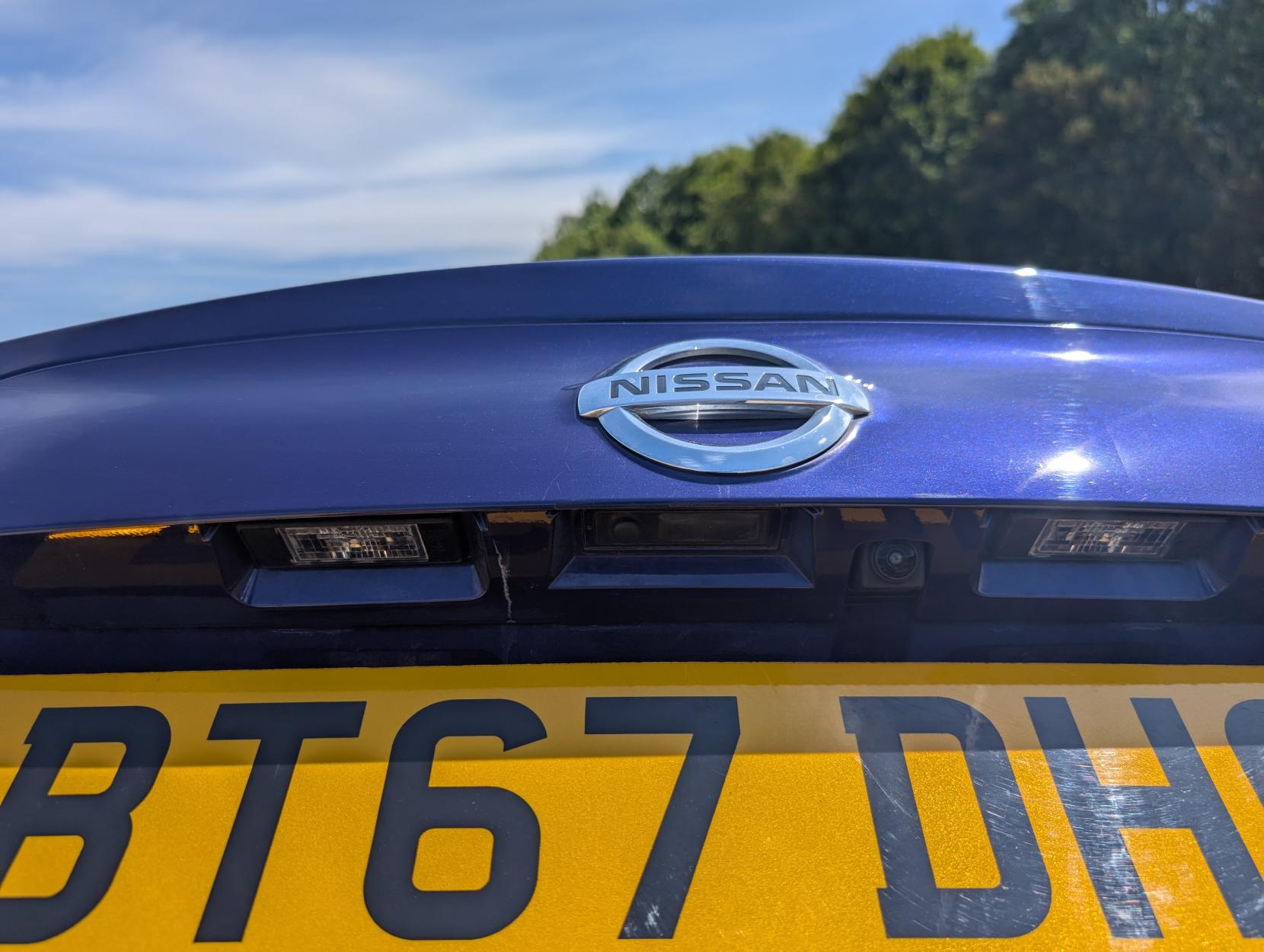 Nissan Qashqai 1.6 DIG-T N-Connecta SUV 5dr Petrol Manual Euro 6 (s/s) (163 ps)