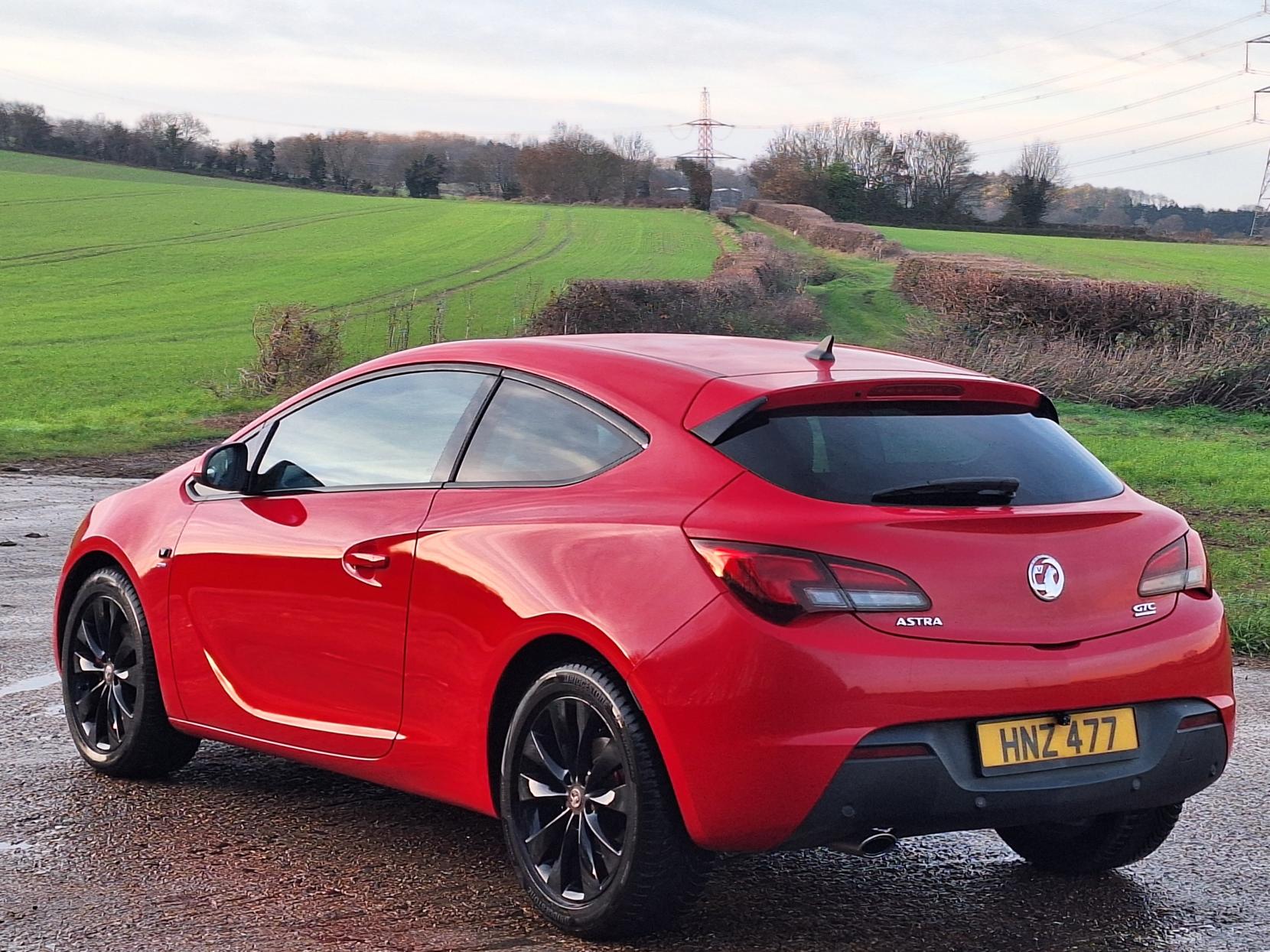 Vauxhall Astra GTC 2.0 CDTi SRi Coupe 3dr Diesel Auto Euro 5 (165 ps)