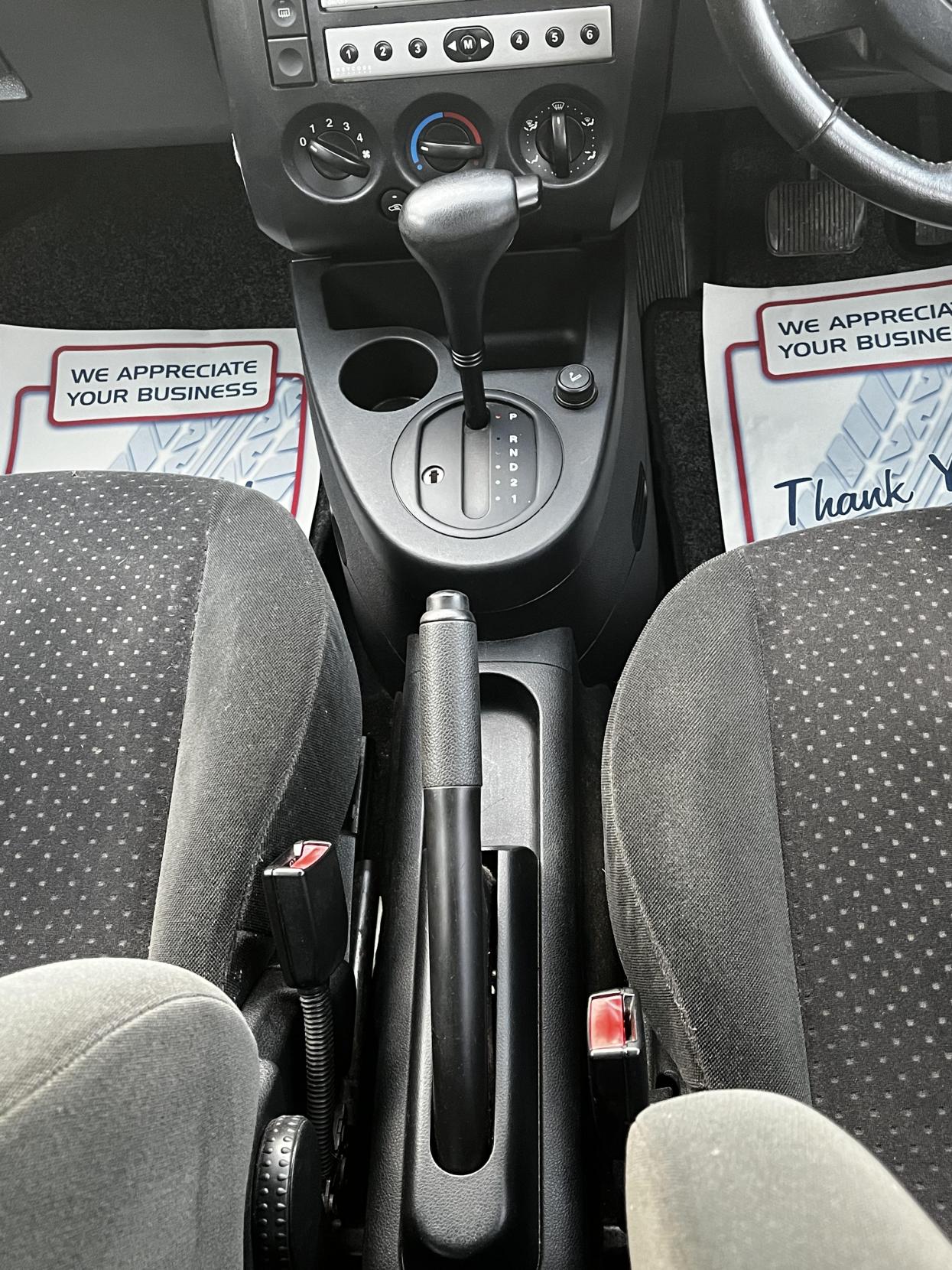 Ford Fiesta 1.6 Ghia Hatchback 5dr Petrol Automatic (179 g/km, 99 bhp)