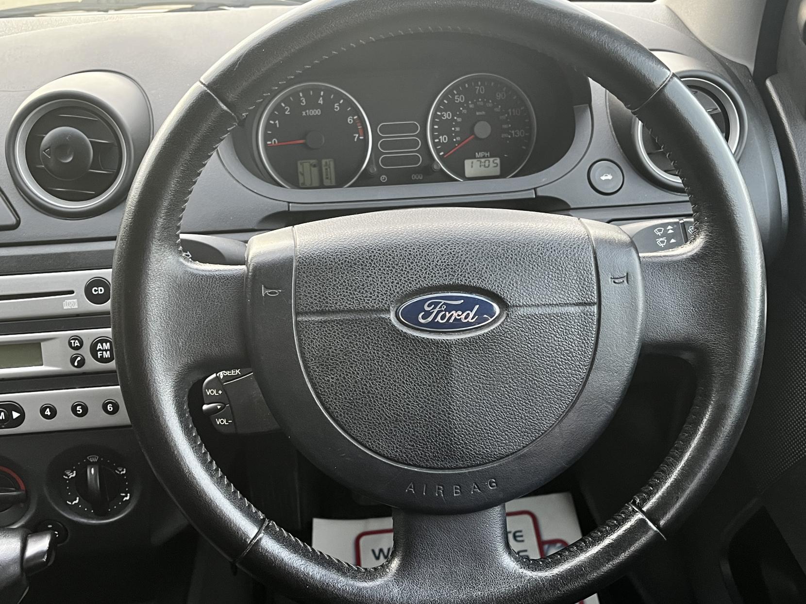 Ford Fiesta 1.6 Ghia Hatchback 5dr Petrol Automatic (179 g/km, 99 bhp)