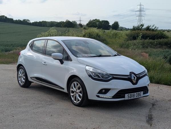 Renault Clio 1.2 16V Dynamique Nav Hatchback 5dr Petrol Manual Euro 6 (75 ps)