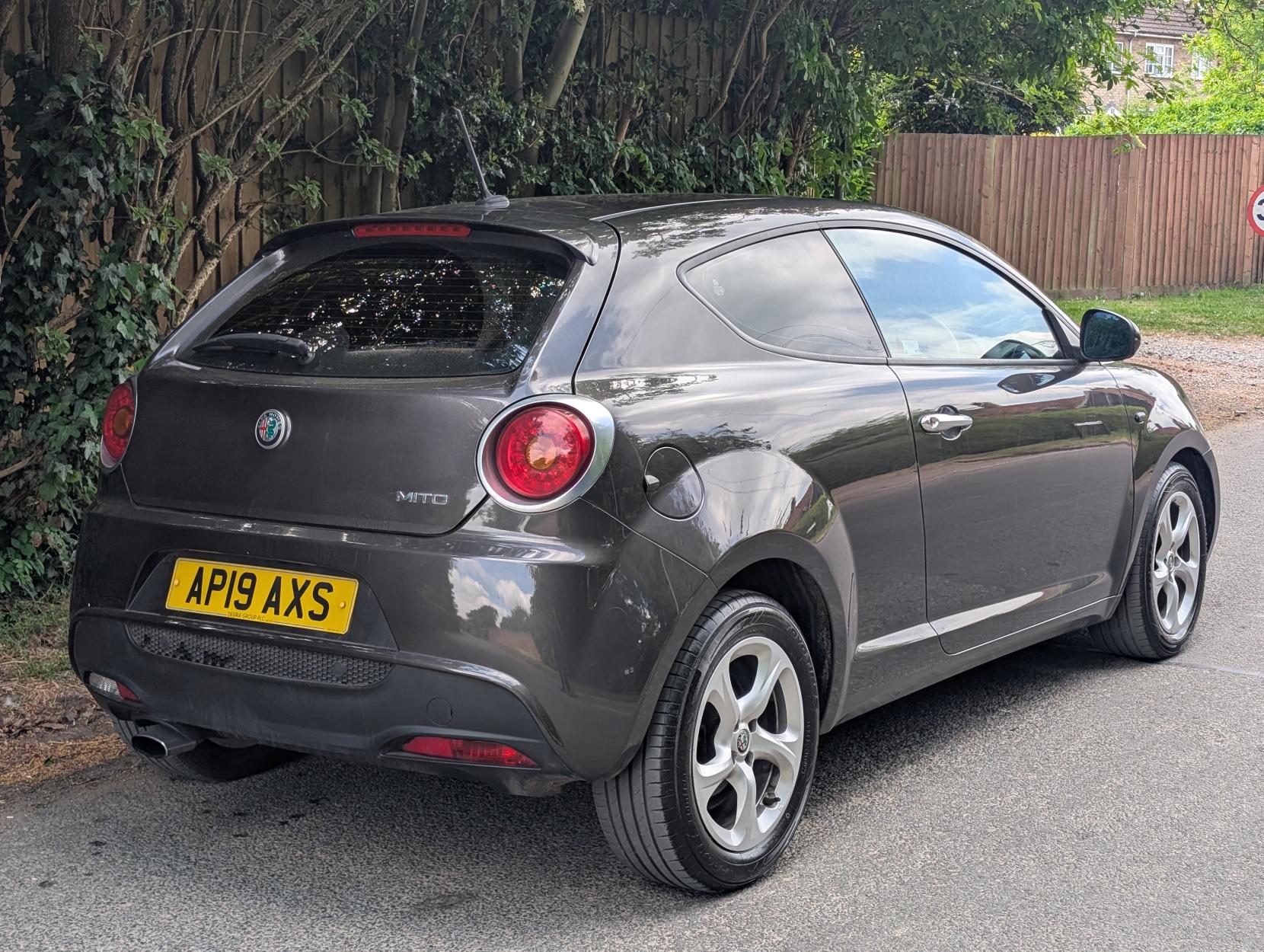 Alfa Romeo MiTo 875 TB TwinAir Hatchback 3dr Petrol Manual Euro 6 (s/s) (105 ps)