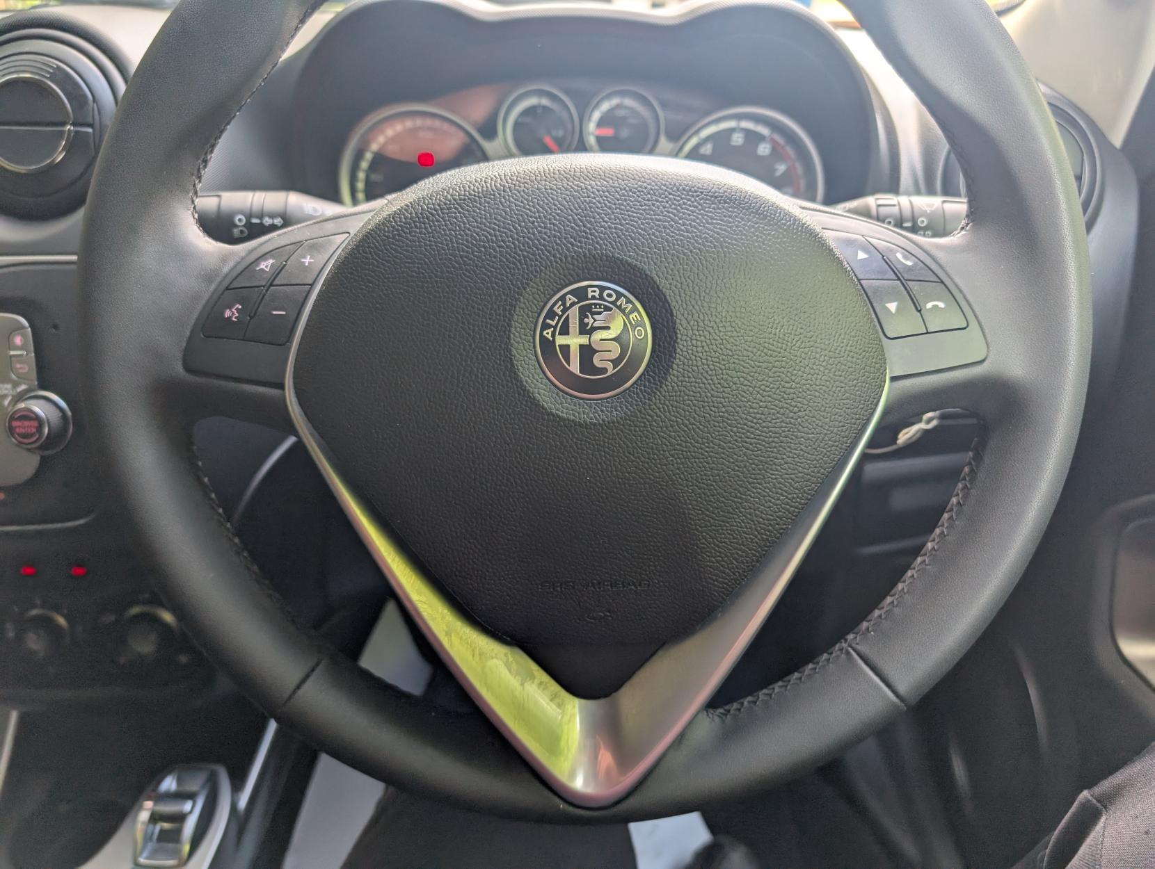 Alfa Romeo MiTo 875 TB TwinAir Hatchback 3dr Petrol Manual Euro 6 (s/s) (105 ps)