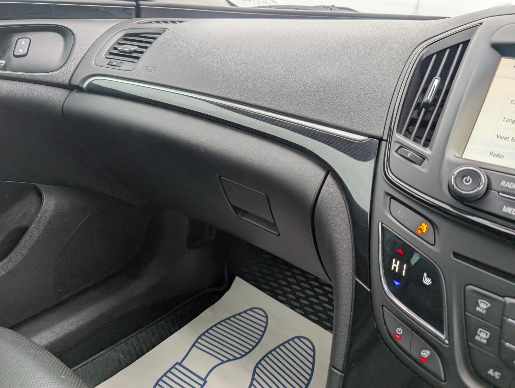 Vauxhall Insignia 1.6 CDTi ecoFLEX Elite Nav Hatchback 5dr Diesel Manual Euro 6 (s/s) (136 ps)