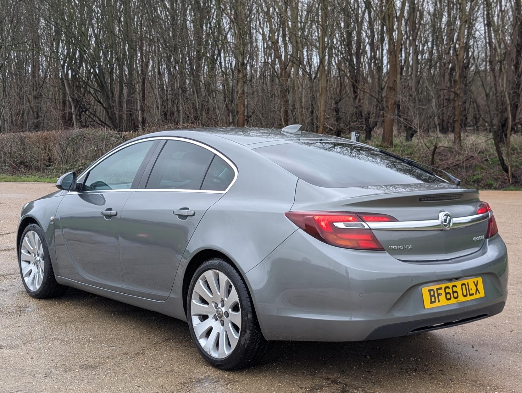 Vauxhall Insignia 1.6 CDTi ecoFLEX Elite Nav Hatchback 5dr Diesel Manual Euro 6 (s/s) (136 ps)