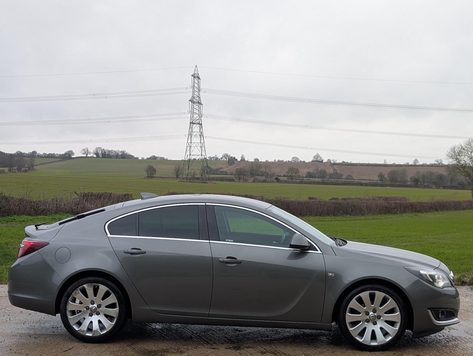 Vauxhall Insignia 1.6 CDTi ecoFLEX Elite Nav Hatchback 5dr Diesel Manual Euro 6 (s/s) (136 ps)