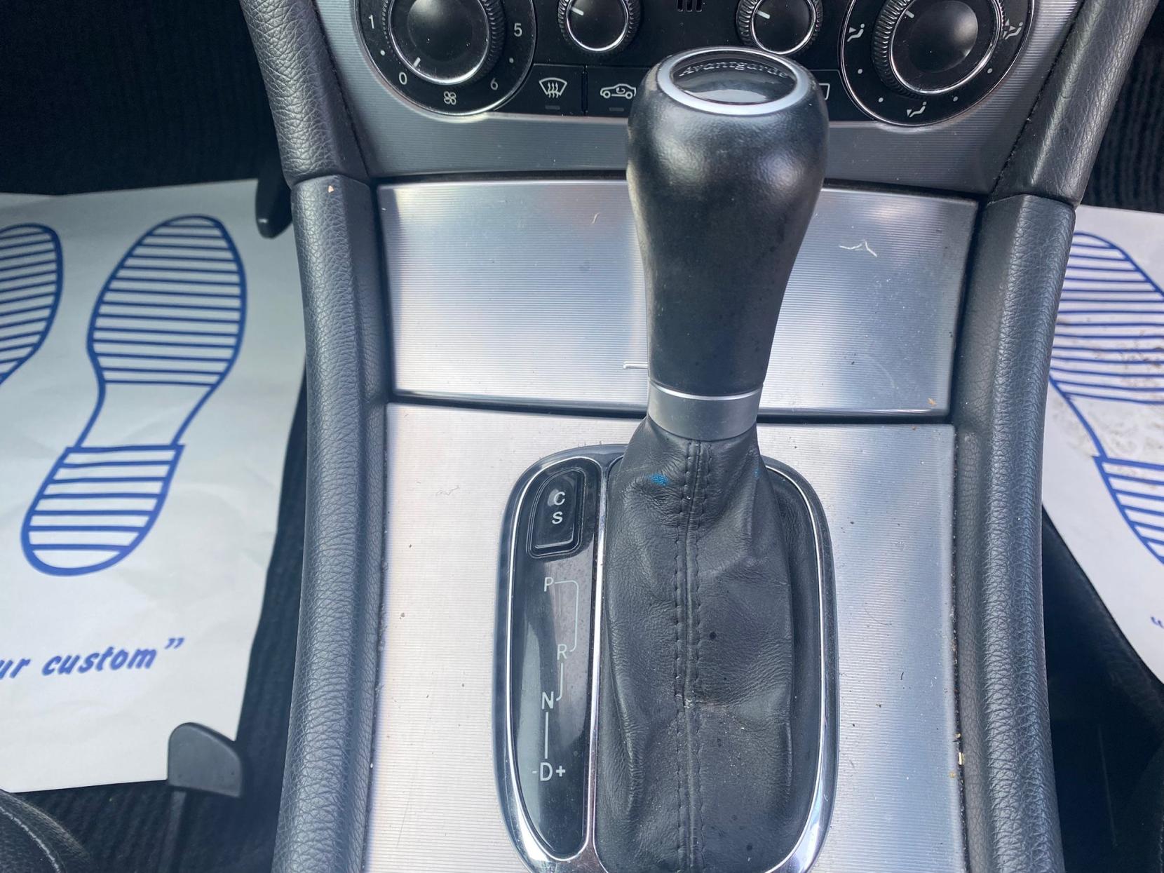 Mercedes-Benz C Class 1.8 C180 Kompressor Avantgarde SE Saloon 4dr Petrol Automatic (202 g/km, 143 bhp)