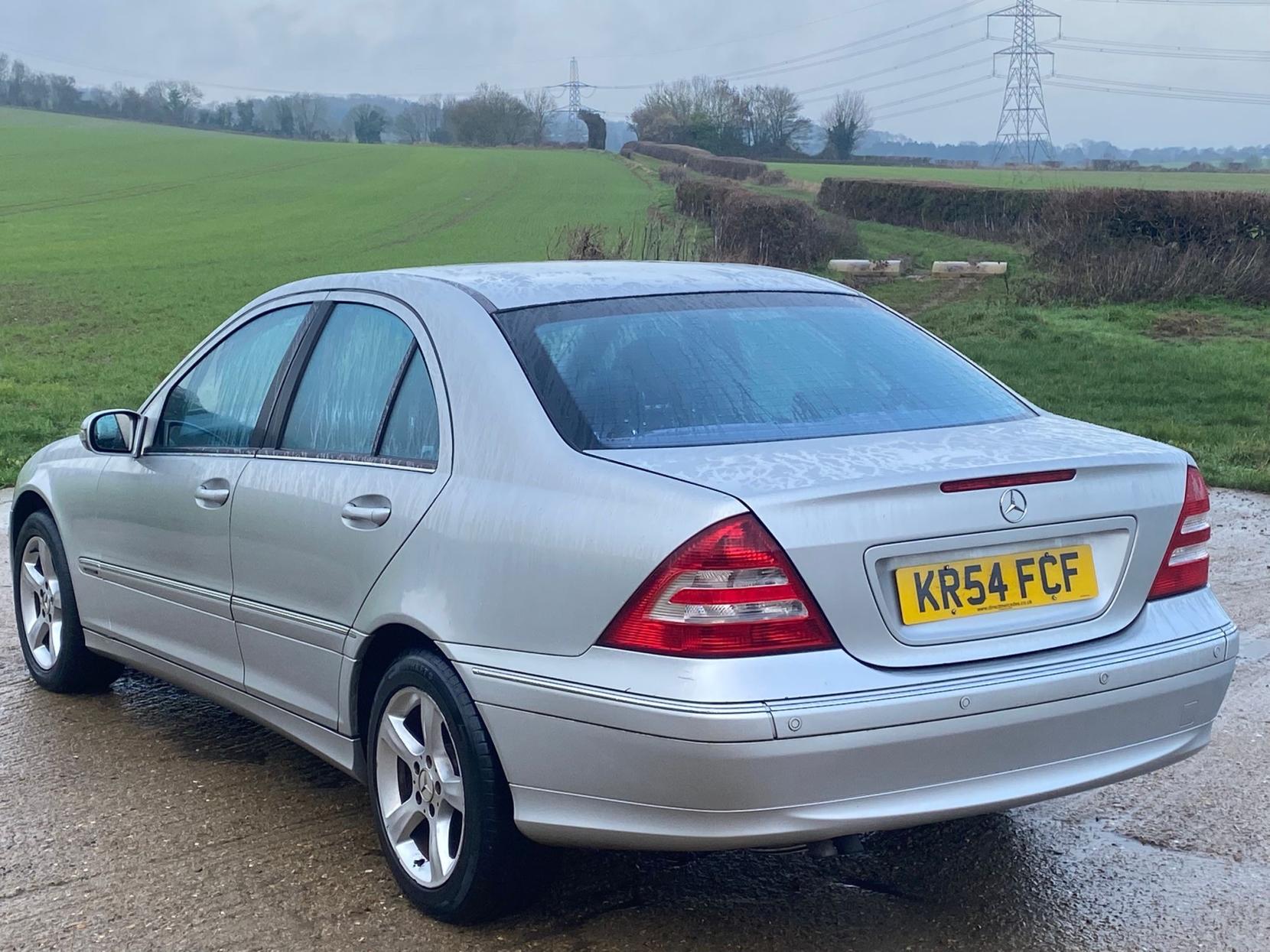 Mercedes-Benz C Class 1.8 C180 Kompressor Avantgarde SE Saloon 4dr Petrol Automatic (202 g/km, 143 bhp)
