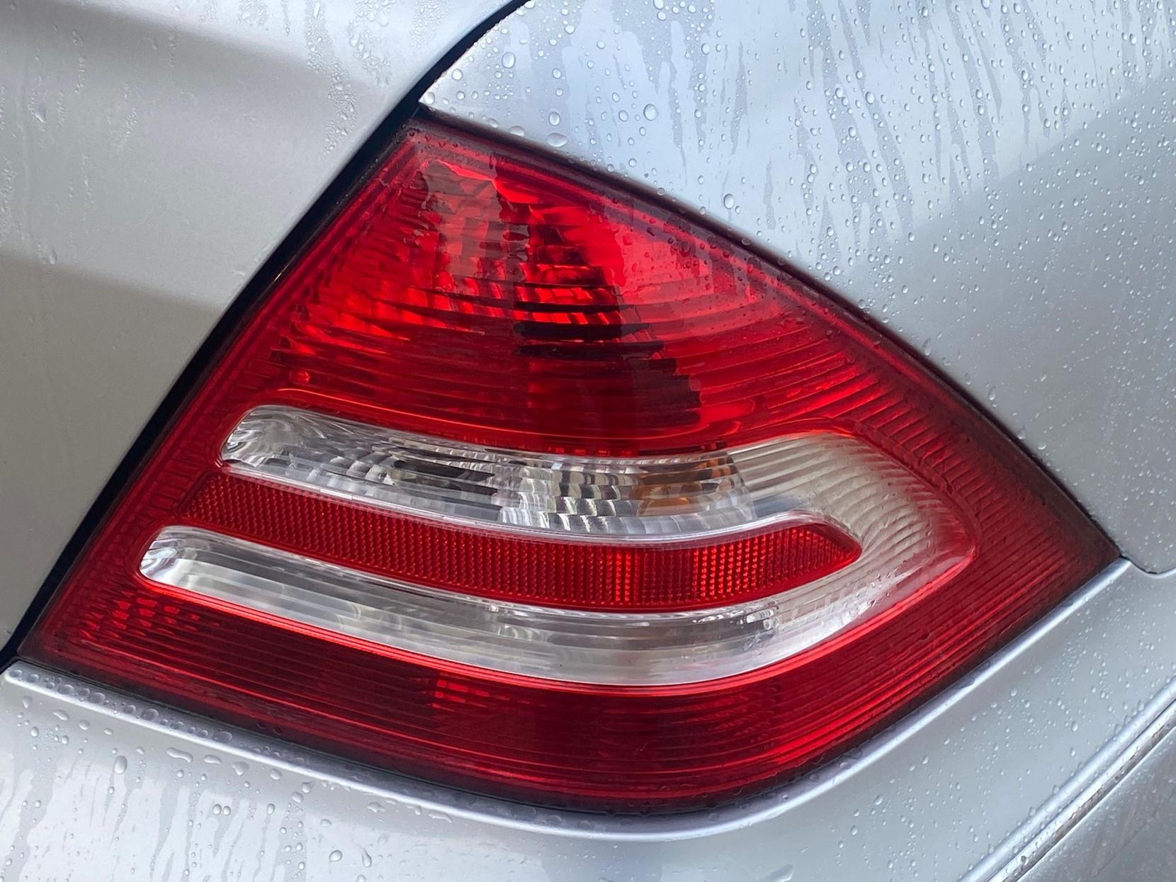 Mercedes-Benz C Class 1.8 C180 Kompressor Avantgarde SE Saloon 4dr Petrol Automatic (202 g/km, 143 bhp)