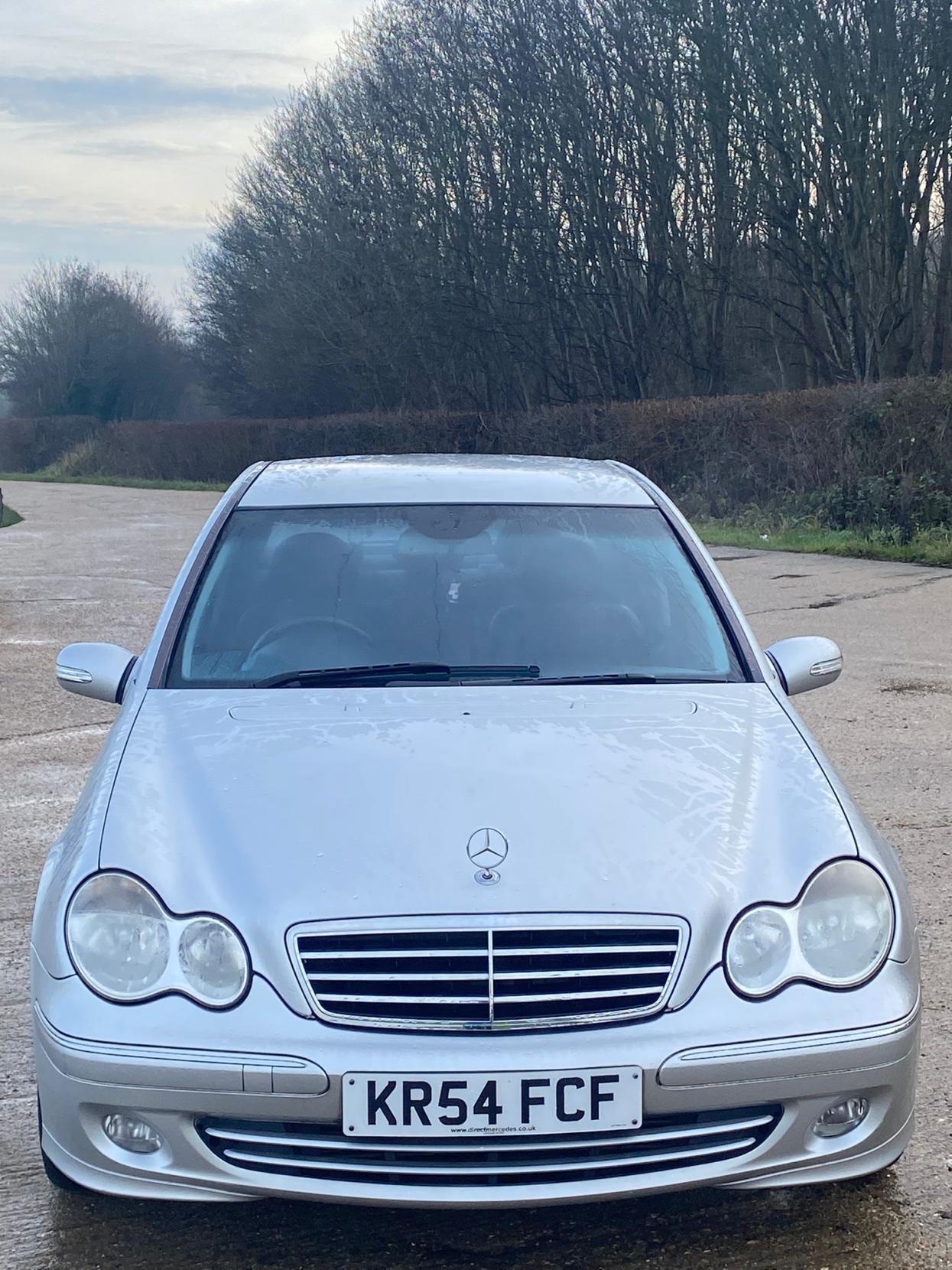 Mercedes-Benz C Class 1.8 C180 Kompressor Avantgarde SE Saloon 4dr Petrol Automatic (202 g/km, 143 bhp)