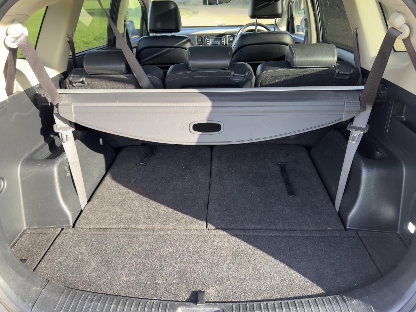 Kia Carens 1.7 CRDi EcoDynamics 3 MPV 5dr Diesel Manual Euro 5 (s/s) (134 bhp)