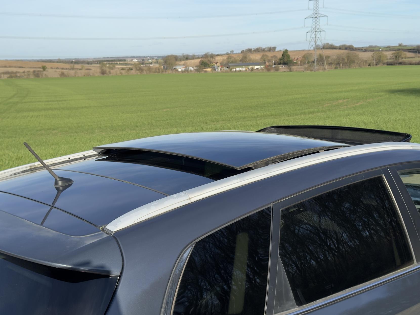 Kia Carens 1.7 CRDi EcoDynamics 3 MPV 5dr Diesel Manual Euro 5 (s/s) (134 bhp)