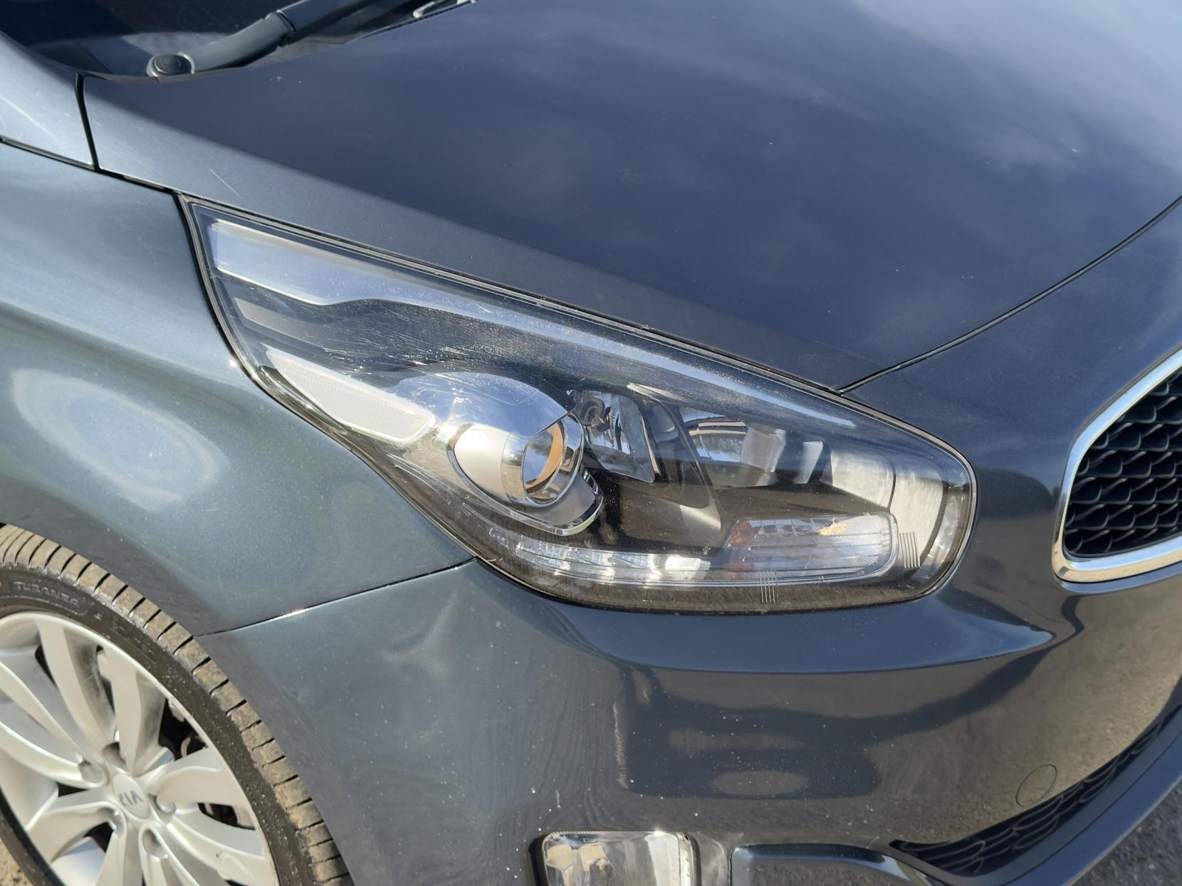 Kia Carens 1.7 CRDi EcoDynamics 3 MPV 5dr Diesel Manual Euro 5 (s/s) (134 bhp)