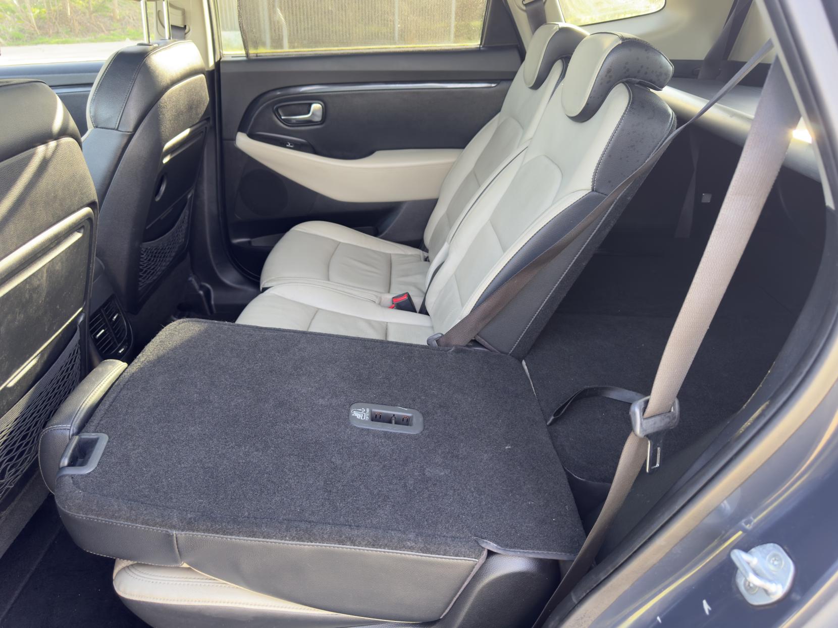 Kia Carens 1.7 CRDi EcoDynamics 3 MPV 5dr Diesel Manual Euro 5 (s/s) (134 bhp)