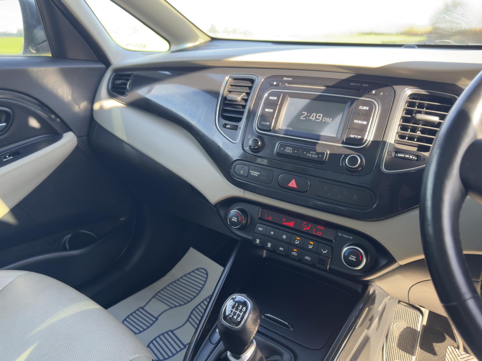 Kia Carens 1.7 CRDi EcoDynamics 3 MPV 5dr Diesel Manual Euro 5 (s/s) (134 bhp)