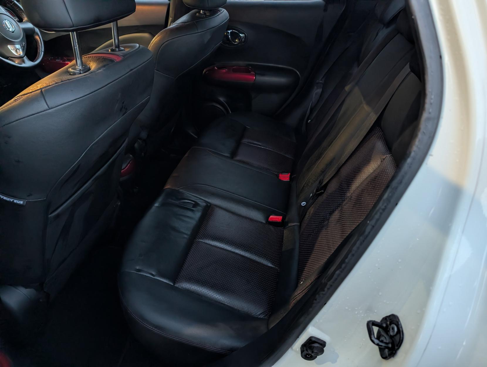 Nissan Juke 1.6 DIG-T Tekna SUV 5dr Petrol Manual Euro 6 (s/s) (190 ps)