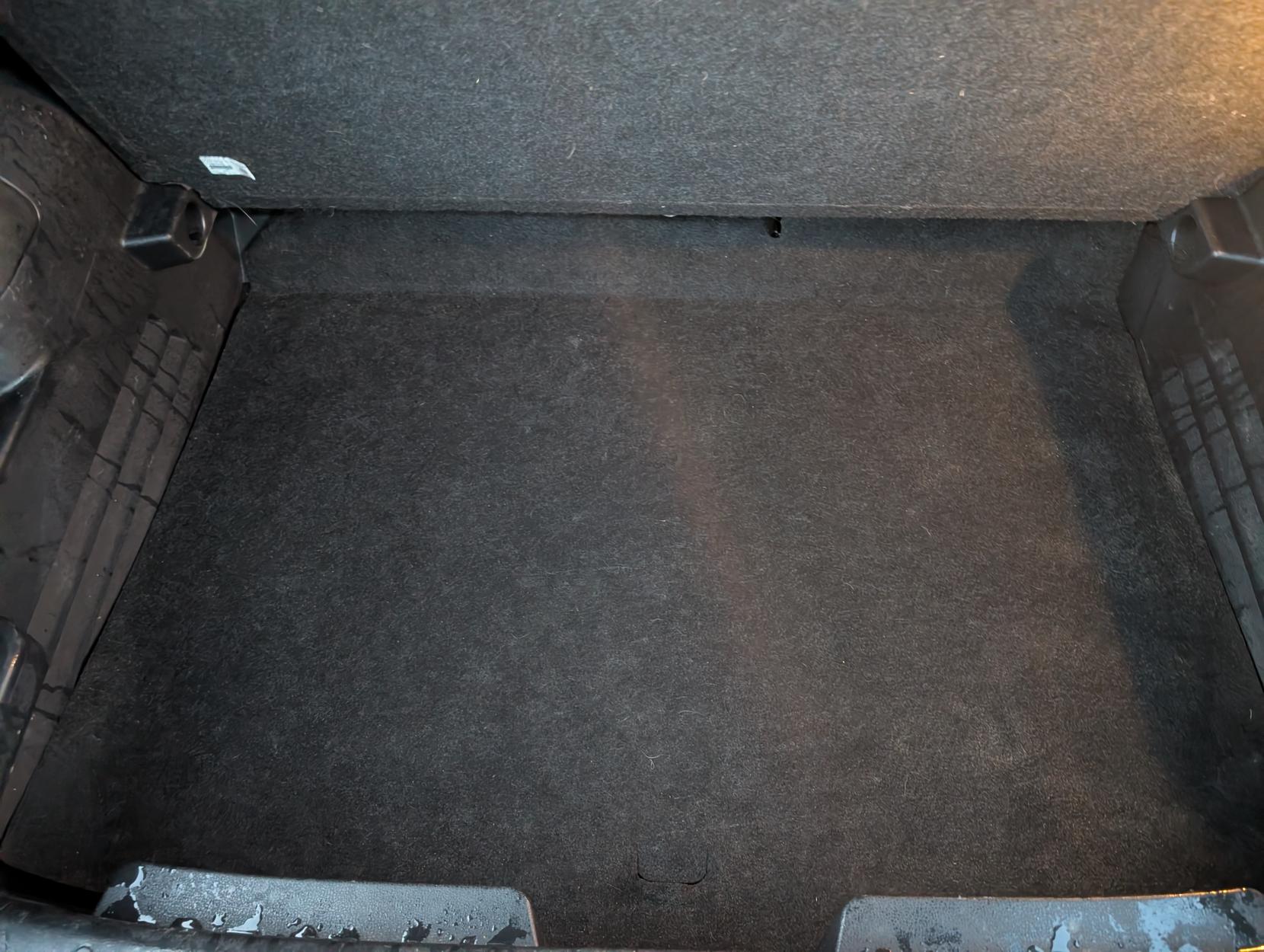 Nissan Juke 1.6 DIG-T Tekna SUV 5dr Petrol Manual Euro 6 (s/s) (190 ps)