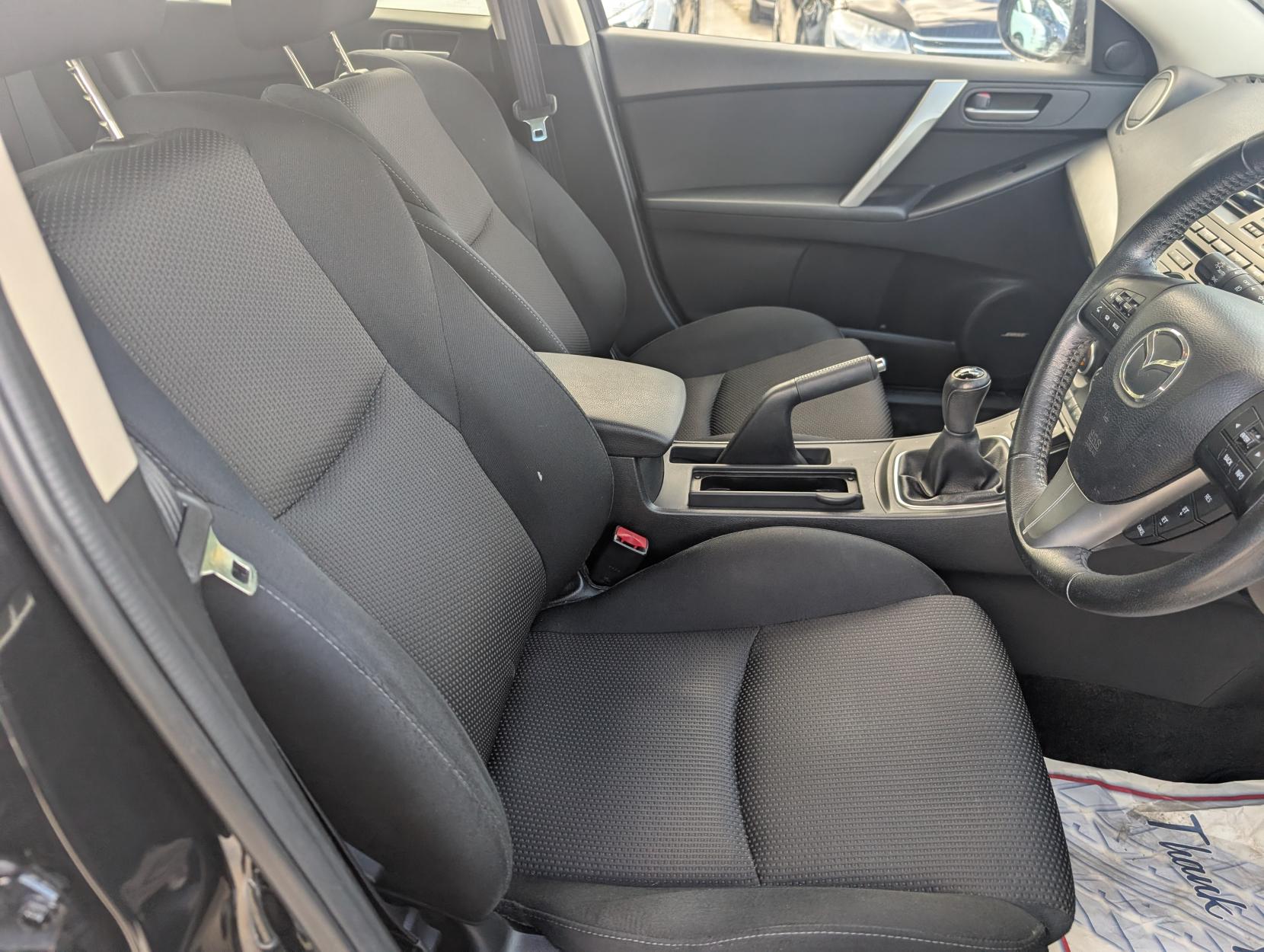 Mazda Mazda3 1.6 Sport Hatchback 5dr Petrol Manual Euro 5 (105 ps)