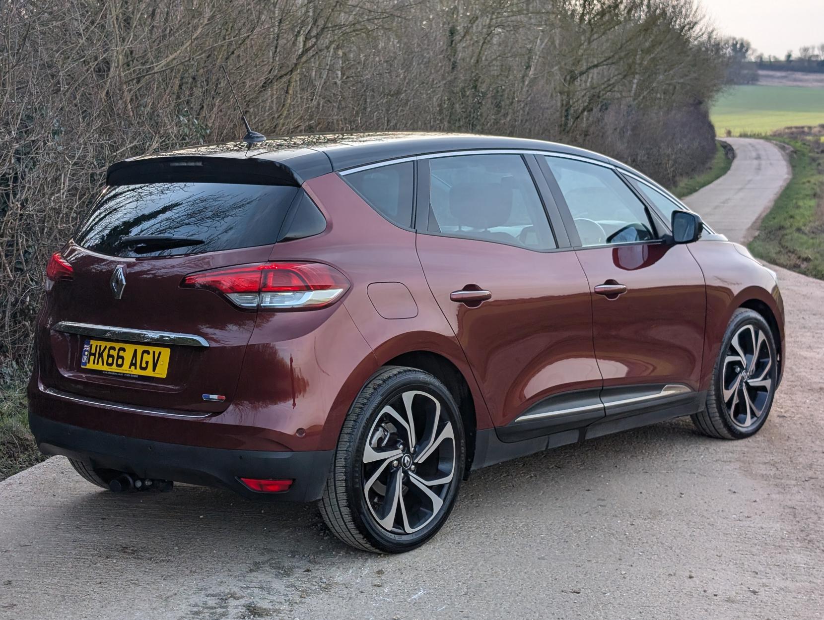 Renault Scenic 1.6 Signature Nav MPV (2016 - 2020)