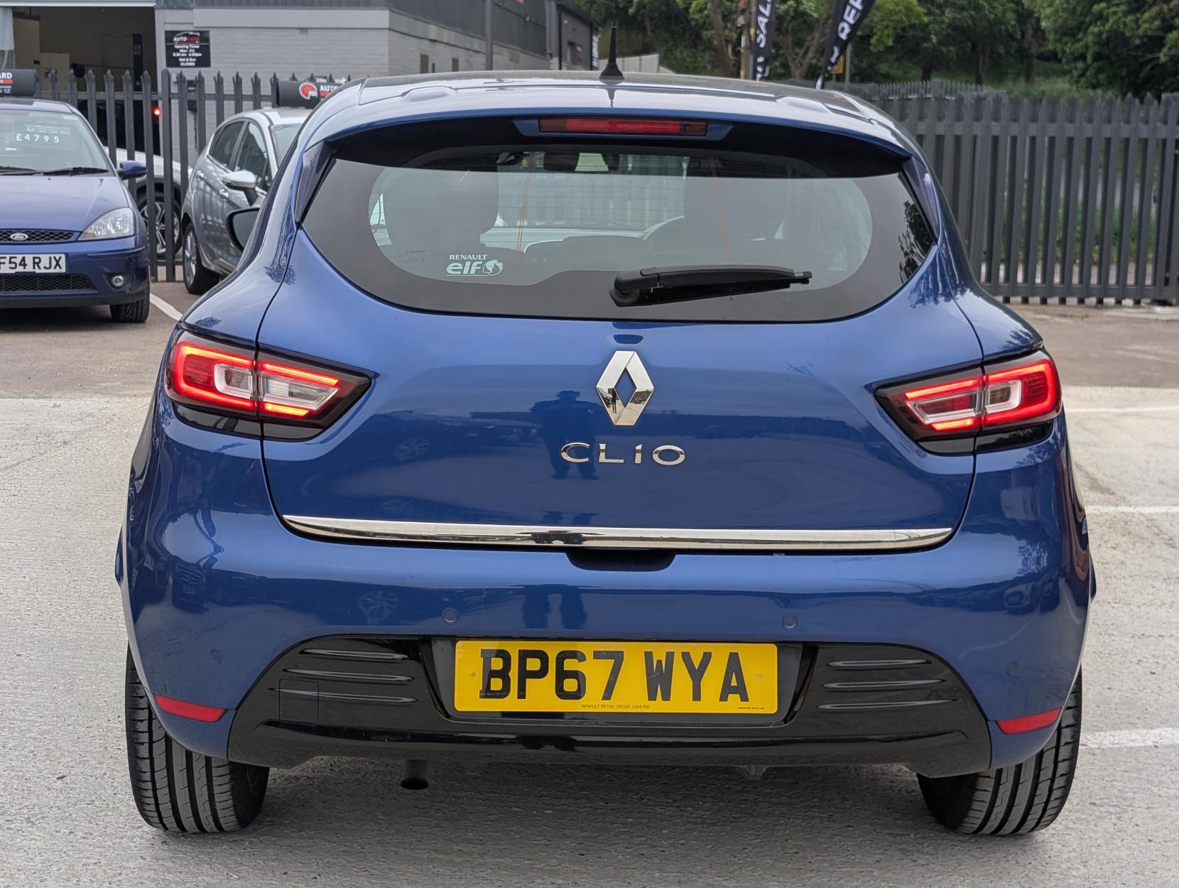 Renault Clio 0.9 TCe Dynamique S Nav Hatchback 5dr Petrol Manual Euro 6 (s/s) (90 ps)