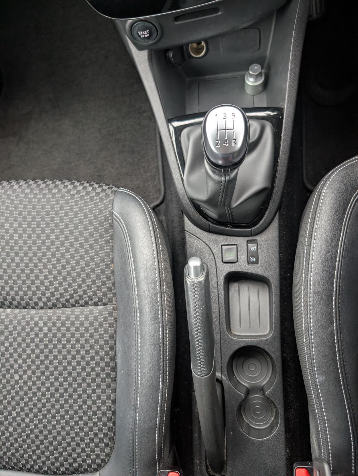 Renault Clio 0.9 TCe Dynamique S Nav Hatchback 5dr Petrol Manual Euro 6 (s/s) (90 ps)