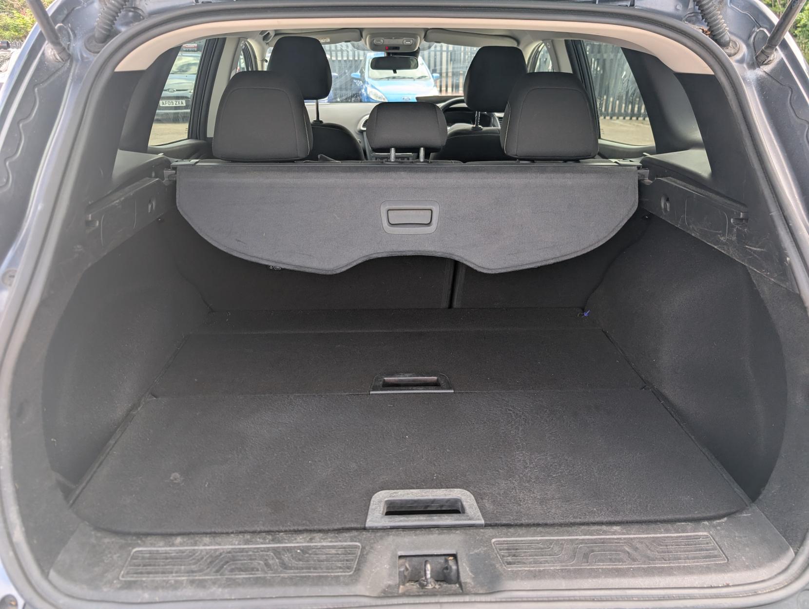 Renault Kadjar 1.5 dCi Dynamique Nav SUV 5dr Diesel EDC Euro 6 (s/s) (110 ps)