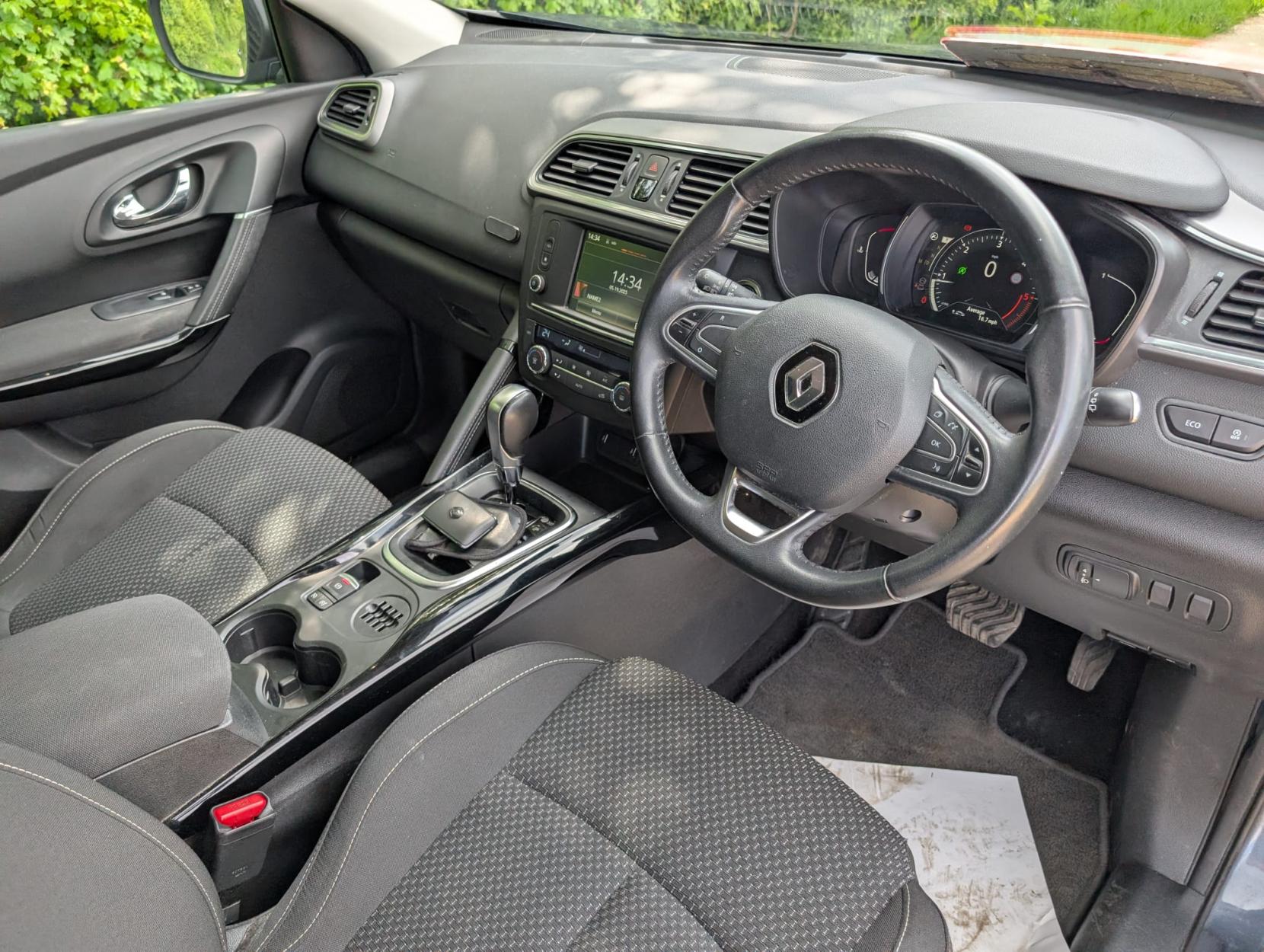 Renault Kadjar 1.5 dCi Dynamique Nav SUV 5dr Diesel EDC Euro 6 (s/s) (110 ps)