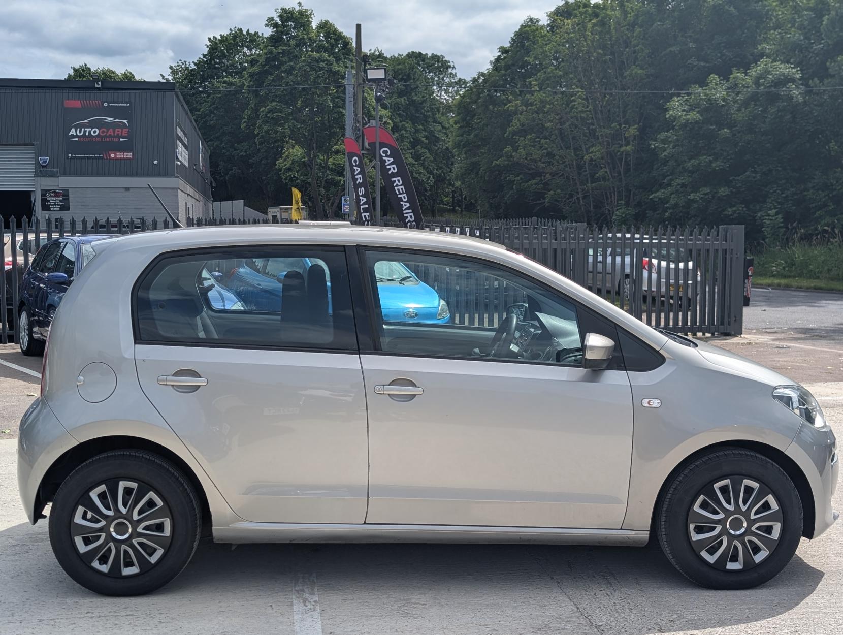 Volkswagen up! 1.0 Move up! Hatchback 5dr Petrol Manual Euro 6 (60 ps)