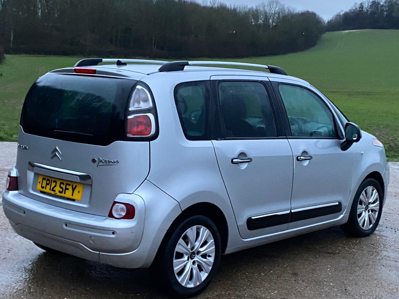 Citroen C3 Picasso 1.6 HDi Exclusive MPV 5dr Diesel Manual Euro 5 (90 ps)