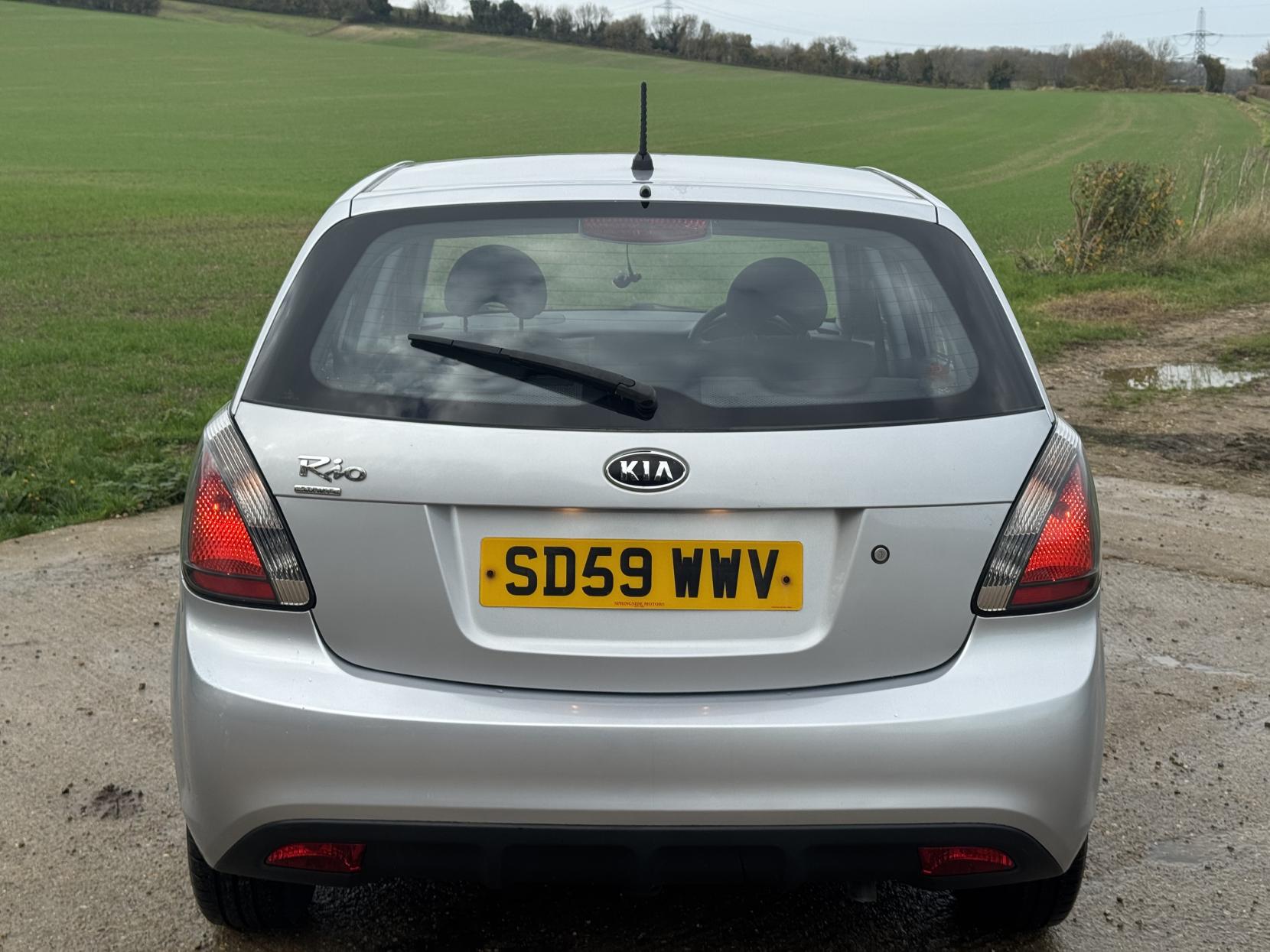 Kia Rio 1.4 Strike Hatchback 5dr Petrol Manual (150 g/km, 95 bhp)
