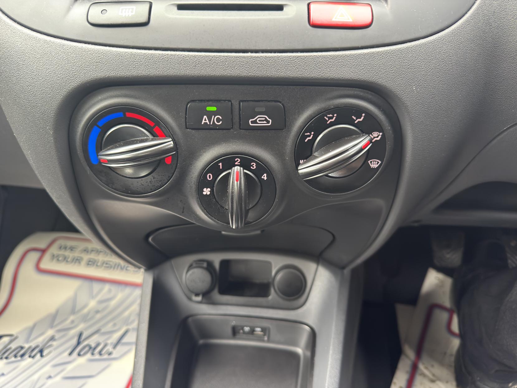 Kia Rio 1.4 Strike Hatchback 5dr Petrol Manual (150 g/km, 95 bhp)