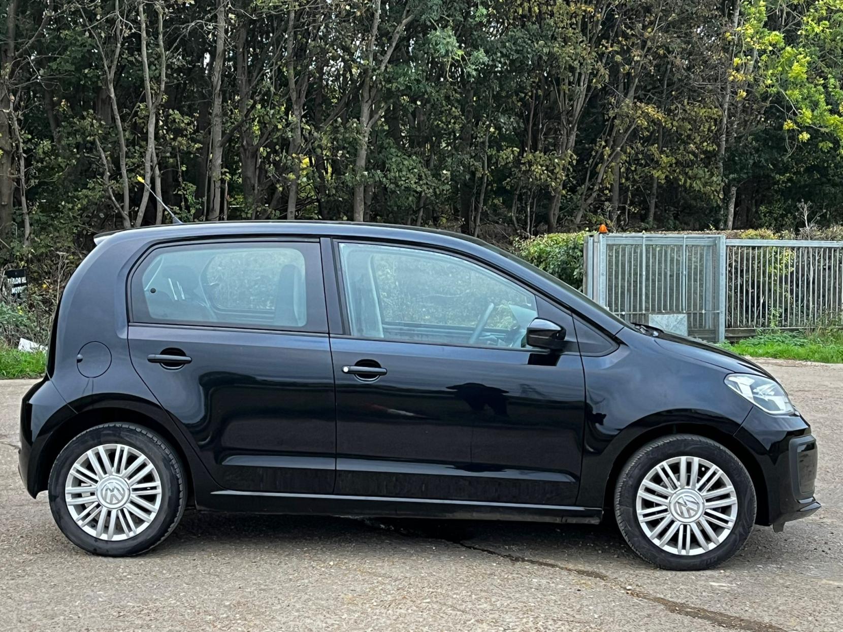 Volkswagen up! 1.0 Move up! Hatchback 5dr Petrol Manual Euro 6 (60 ps)