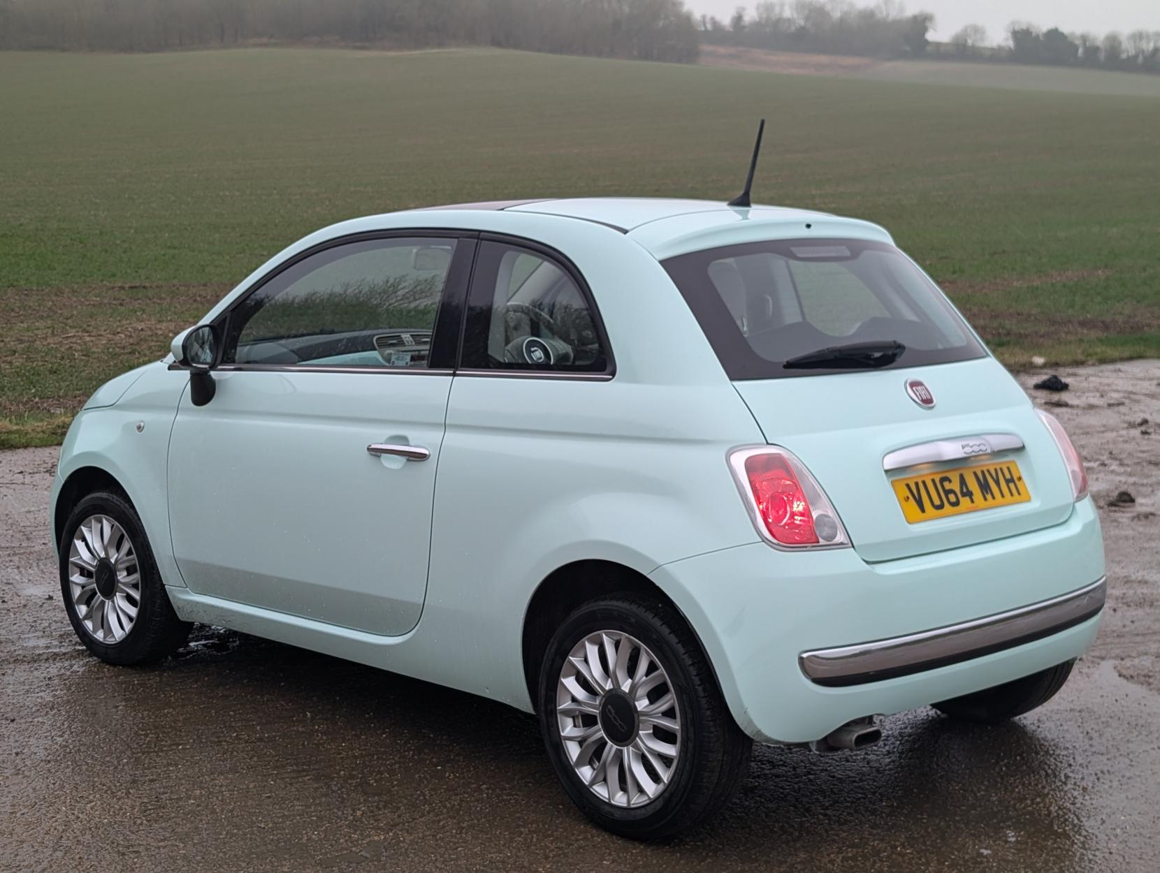 Fiat 500 1.2 Lounge Hatchback 3dr Petrol Manual Euro 6 (s/s) (69 bhp)