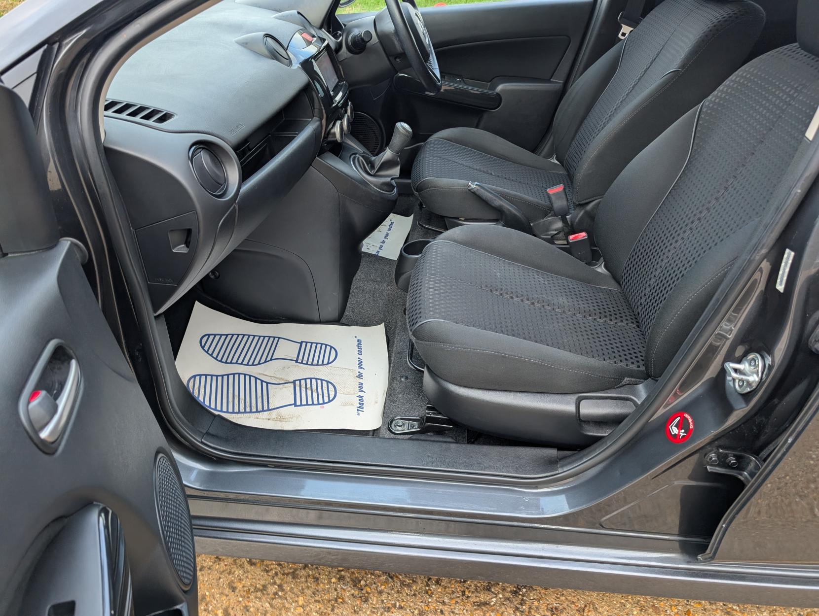 Mazda Mazda2 1.3 Sport Venture Hatchback 5dr Petrol Manual Euro 5 (84 ps)