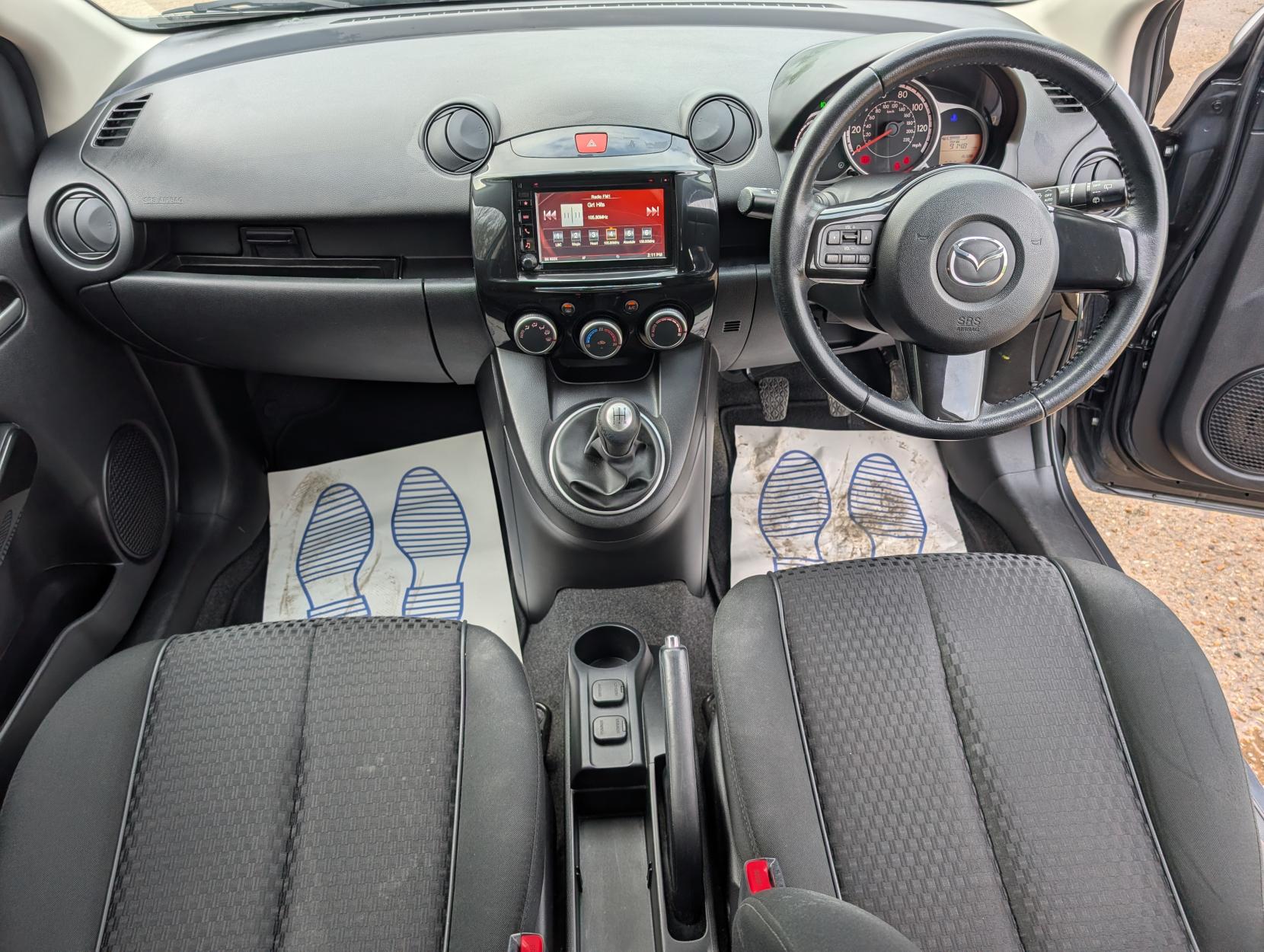 Mazda Mazda2 1.3 Sport Venture Hatchback 5dr Petrol Manual Euro 5 (84 ps)