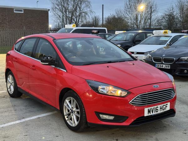 Ford Focus 1.0T EcoBoost Zetec Hatchback 5dr Petrol Manual Euro 6 (s/s) (100 ps)