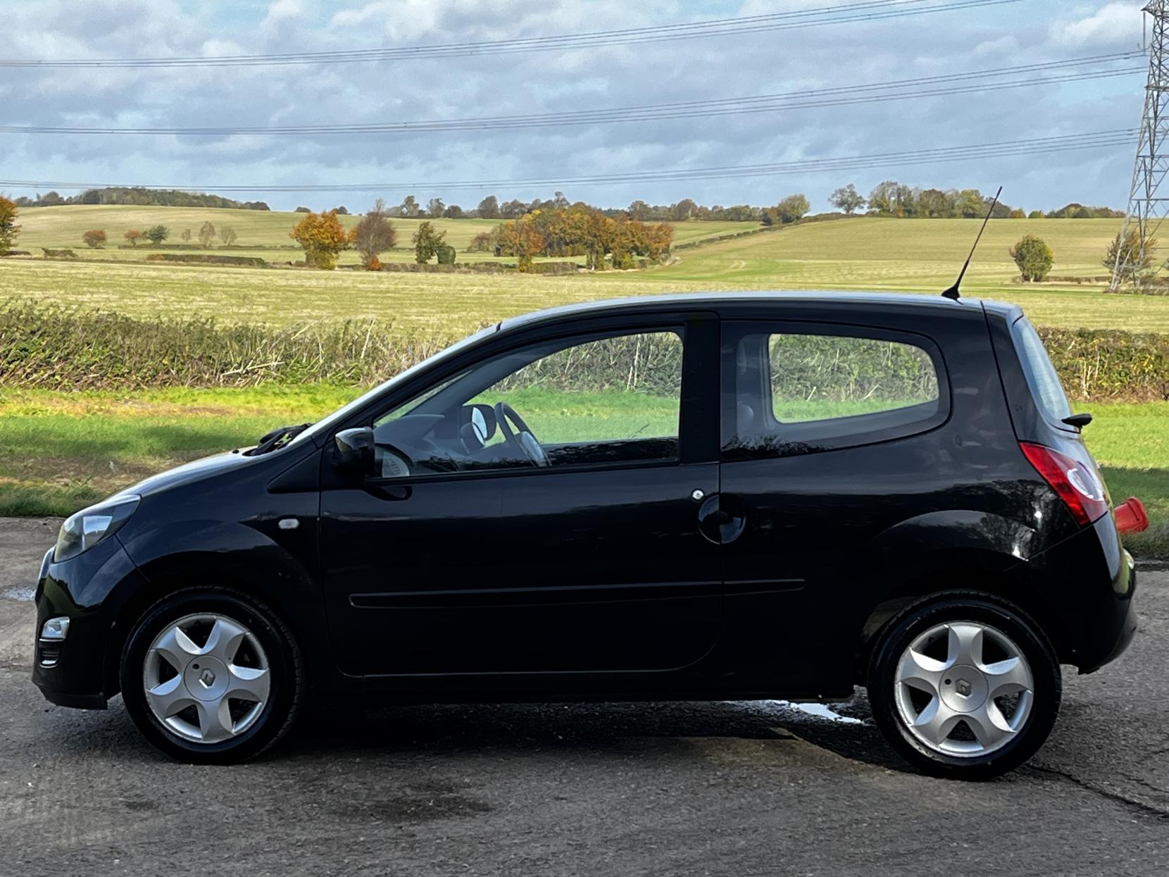 Renault Twingo 1.2 16V Dynamique Hatchback 3dr Petrol Manual Euro 5 (75 ps)