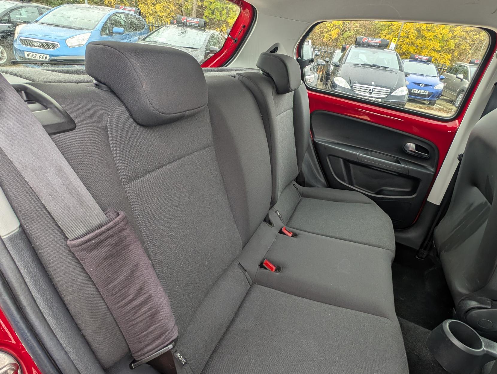 Volkswagen up! 1.0 Move up! Hatchback 5dr Petrol Manual Euro 6 (60 ps)