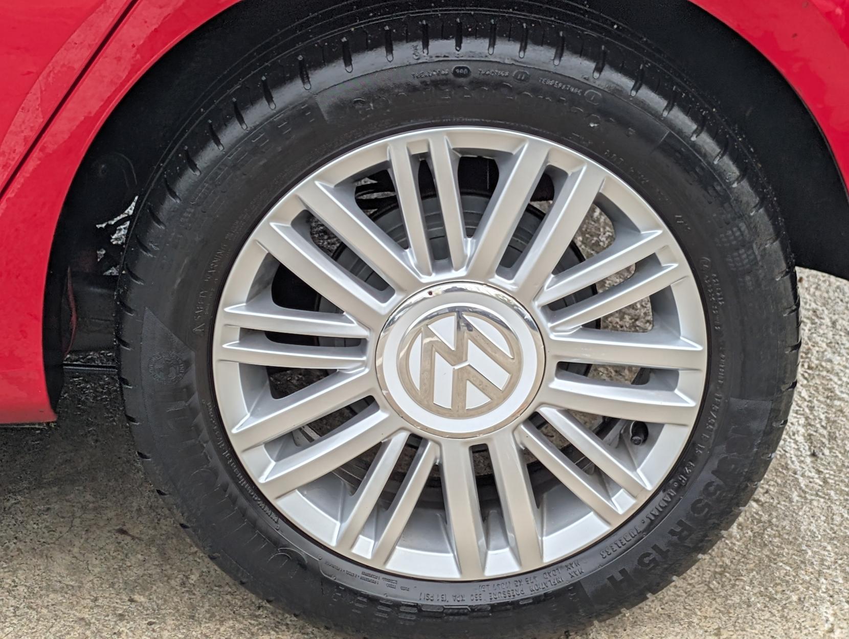 Volkswagen up! 1.0 Move up! Hatchback 5dr Petrol Manual Euro 6 (60 ps)