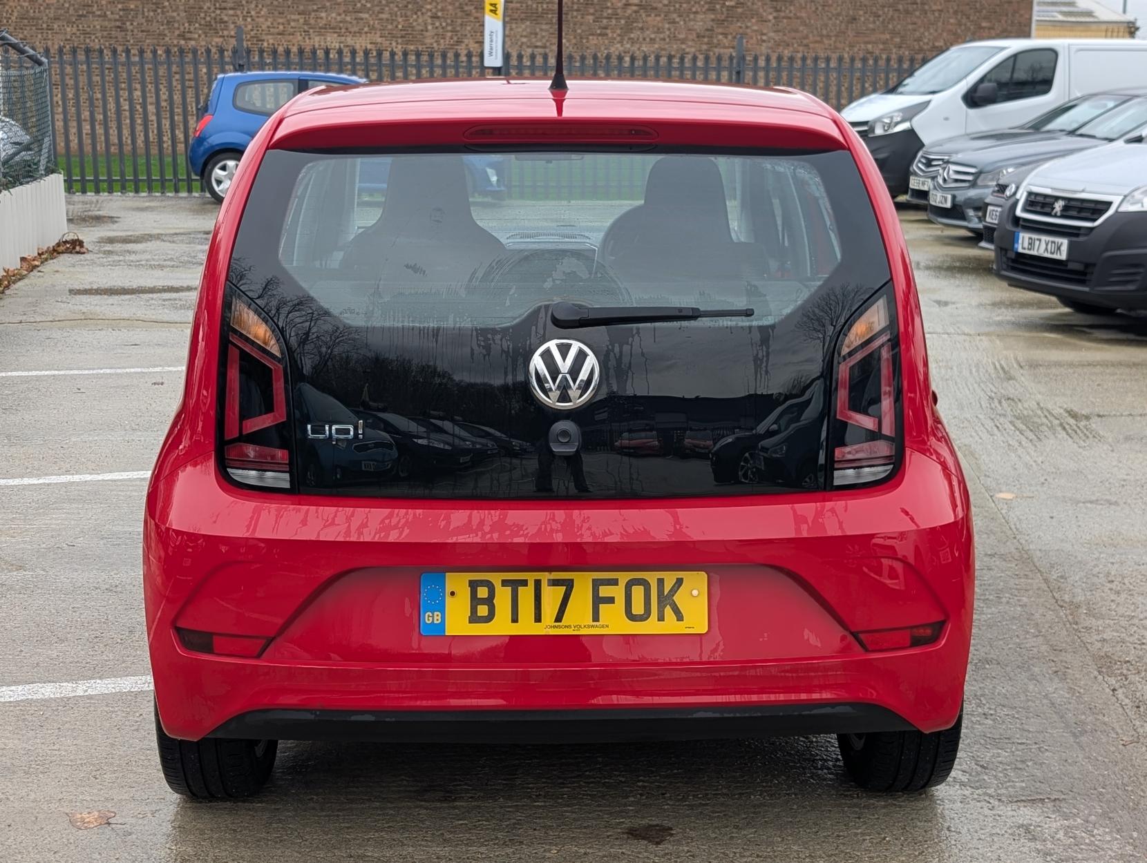 Volkswagen up! 1.0 Move up! Hatchback 5dr Petrol Manual Euro 6 (60 ps)