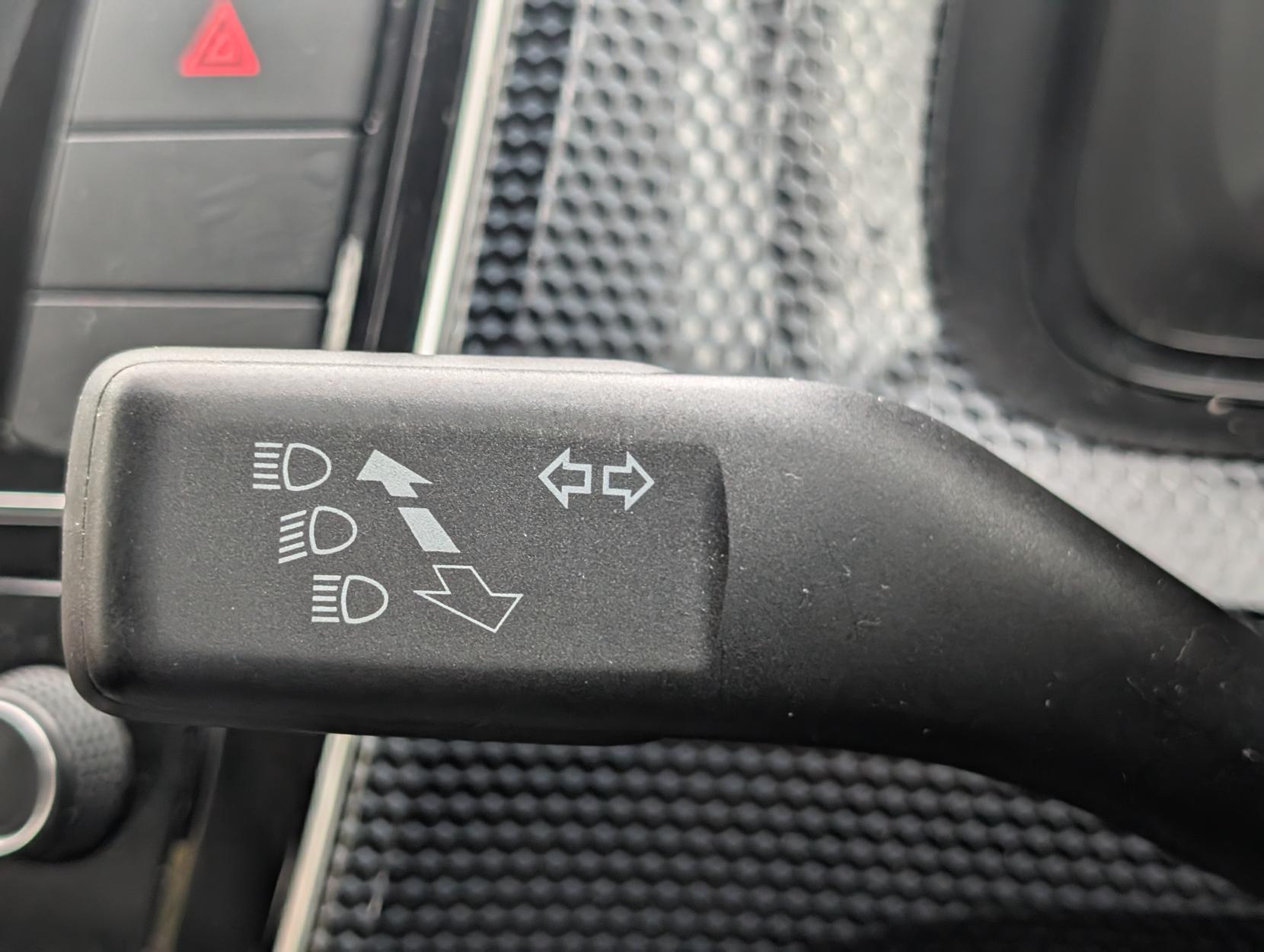 Volkswagen up! 1.0 Move up! Hatchback 5dr Petrol Manual Euro 6 (60 ps)