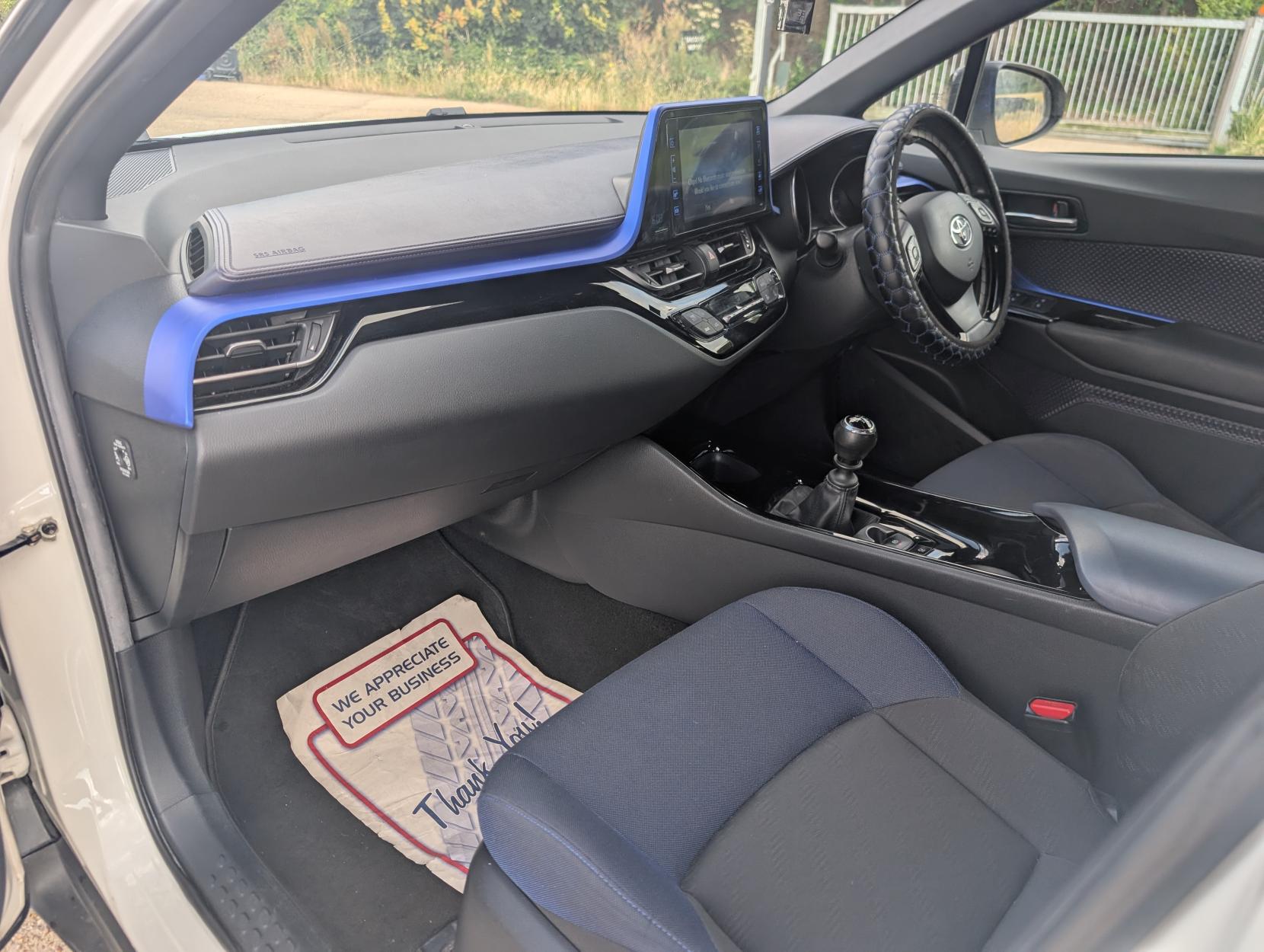 Toyota C-HR 1.2 VVT-i Dynamic SUV 5dr Petrol Manual Euro 6 (s/s) (115 ps)