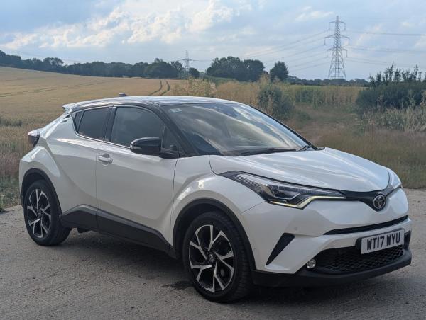 Toyota C-HR 1.2 VVT-i Dynamic SUV 5dr Petrol Manual Euro 6 (s/s) (115 ps)
