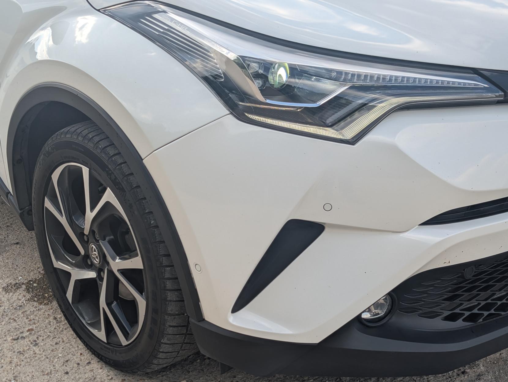 Toyota C-HR 1.2 VVT-i Dynamic SUV 5dr Petrol Manual Euro 6 (s/s) (115 ps)