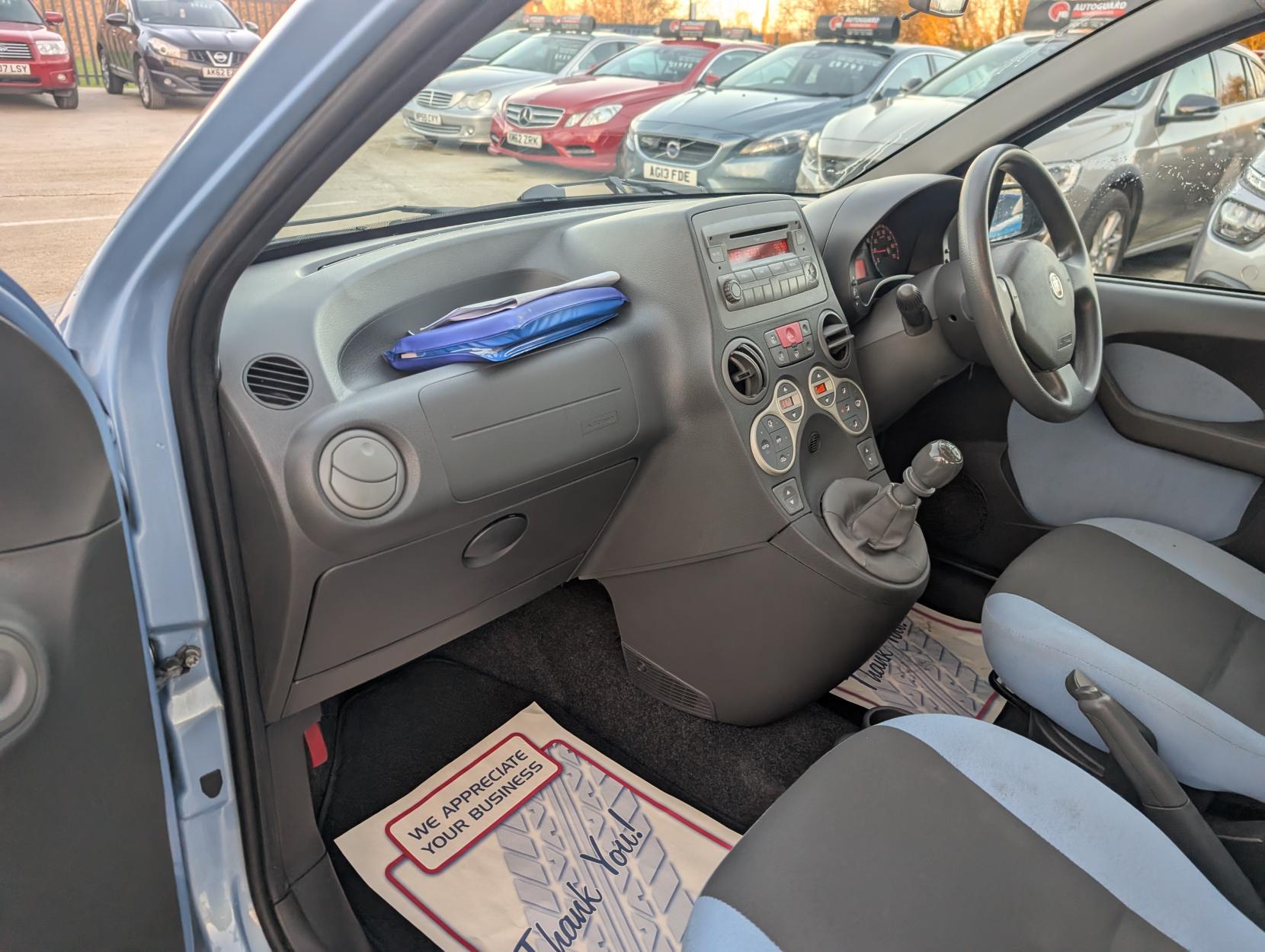 Fiat Panda 1.2 Eleganza Hatchback 5dr Petrol Manual (133 g/km, 60 bhp)