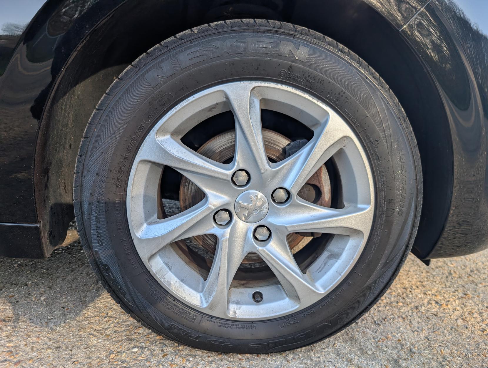 Peugeot 208 1.2 PureTech Active Hatchback 5dr Petrol Manual Euro 6 (s/s) (82 ps)