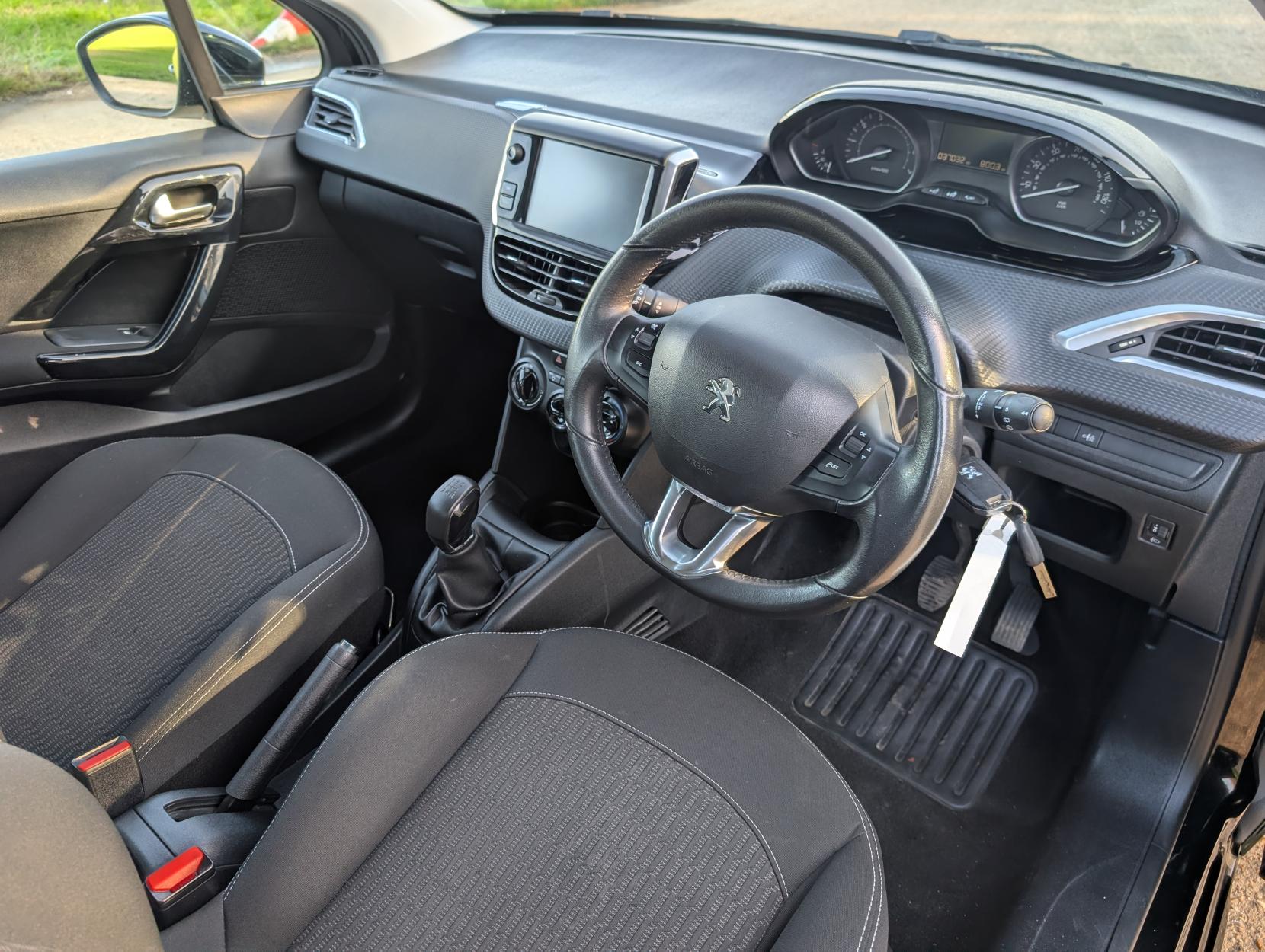 Peugeot 208 1.2 PureTech Active Hatchback 5dr Petrol Manual Euro 6 (s/s) (82 ps)