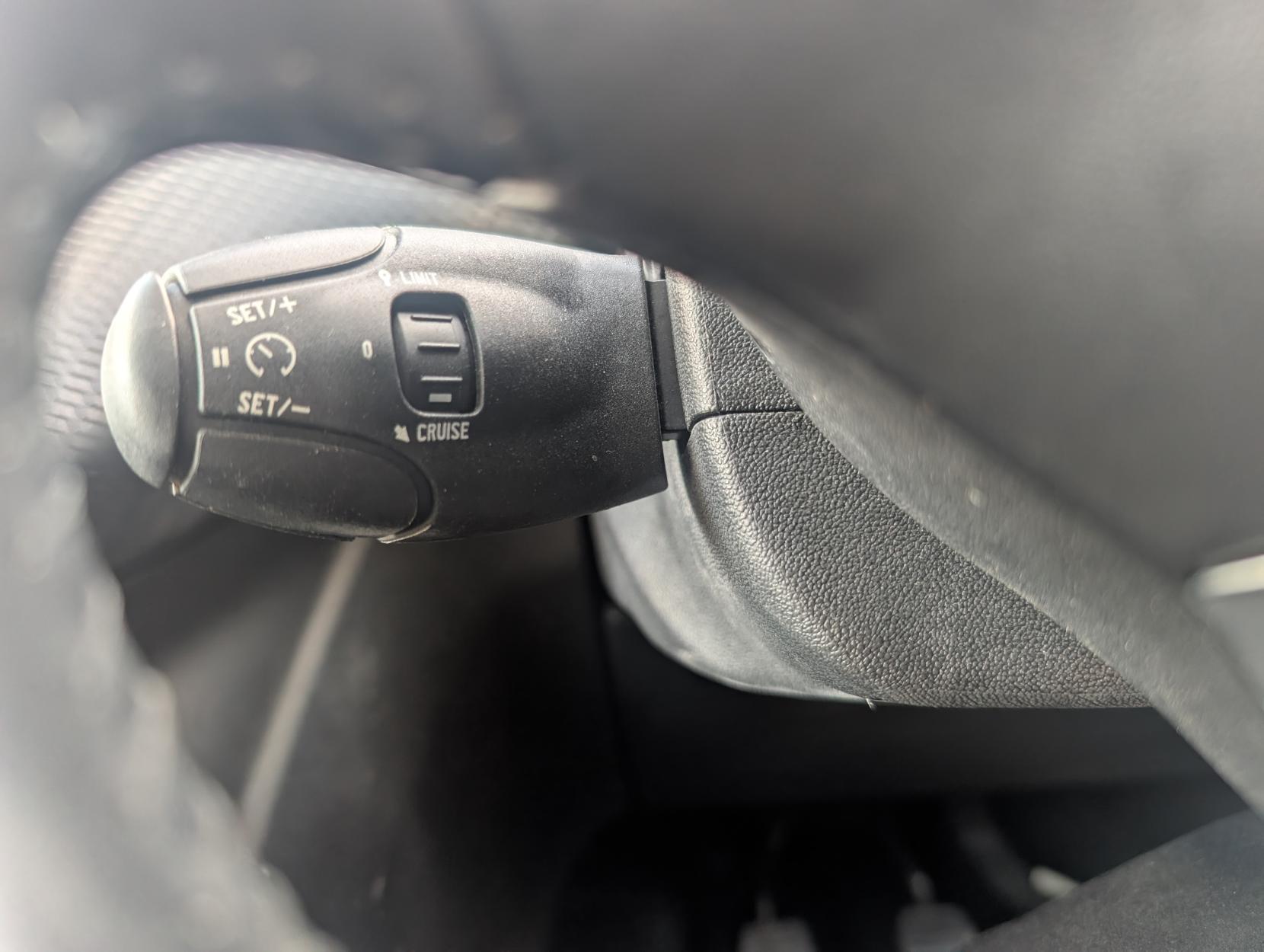 Peugeot 208 1.2 PureTech Active Hatchback 5dr Petrol Manual Euro 6 (s/s) (82 ps)