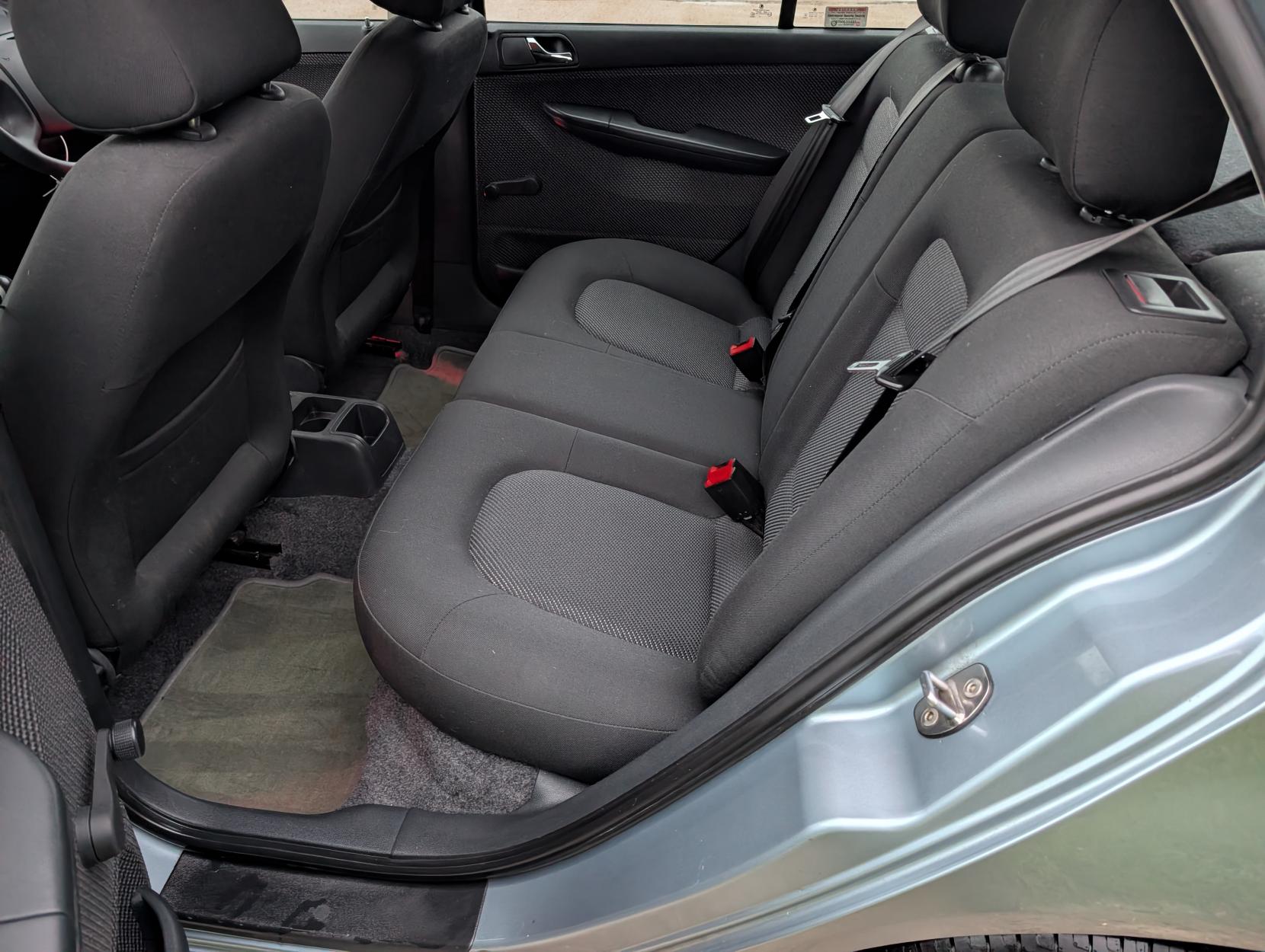 Skoda Fabia 1.2 HTP 12V Ambiente Hatchback 5dr Petrol Manual (140 g/km, 64 bhp)